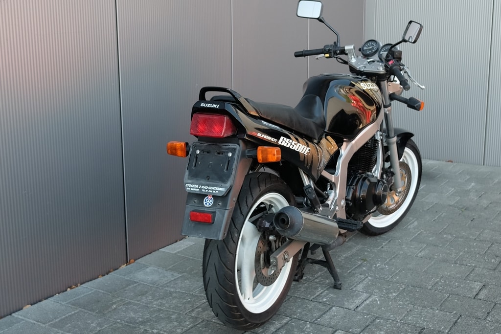 SUZUKI GS 500E-image-4