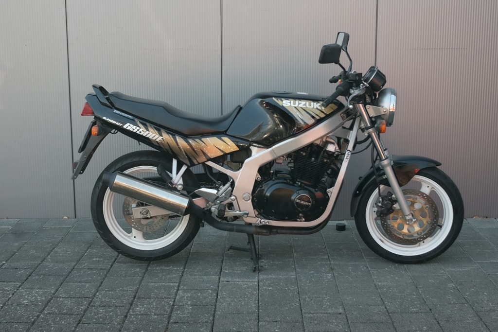 SUZUKI GS 500E-image-0