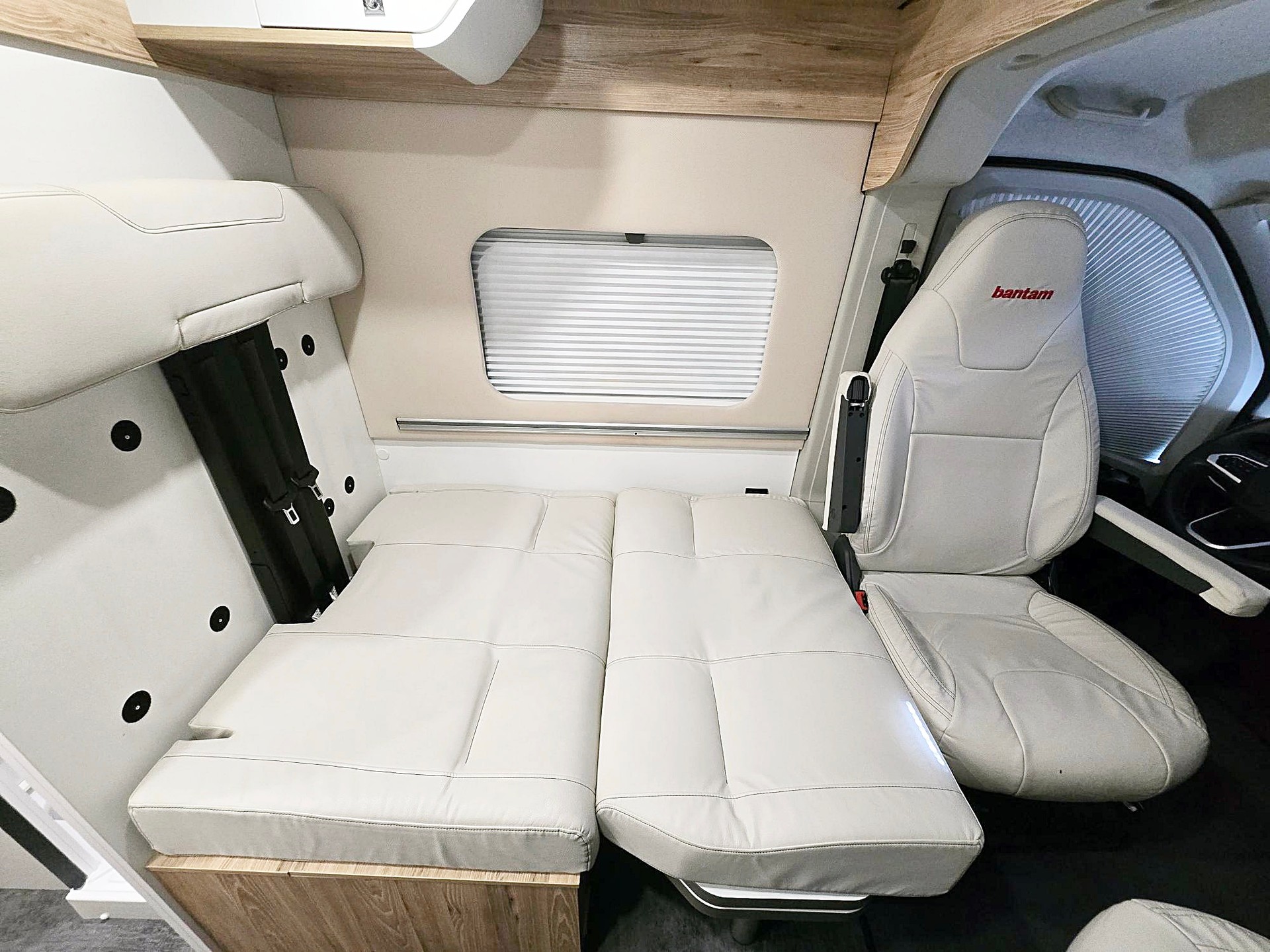 PILOTE V 600 G-T 2,2 DIESEL 9G-AUTOMAT HUBDACH FIAT DUCATO MJ 140-image-7