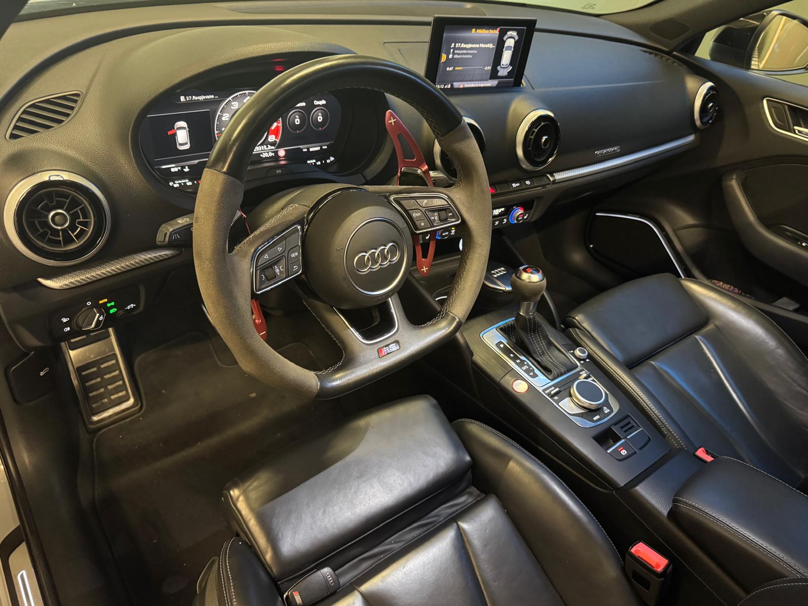 AUDI RS3 Sportback 2.5 TSI quattro S-tronic-showroom-element-1