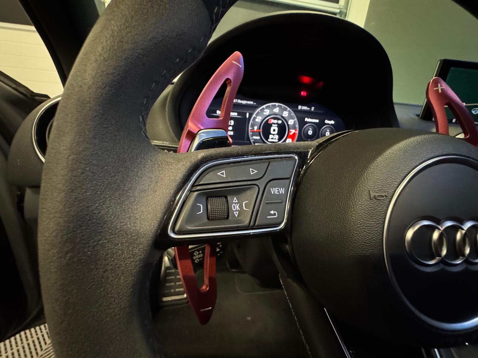 AUDI RS3 Sportback 2.5 TSI quattro S-tronic-image-17