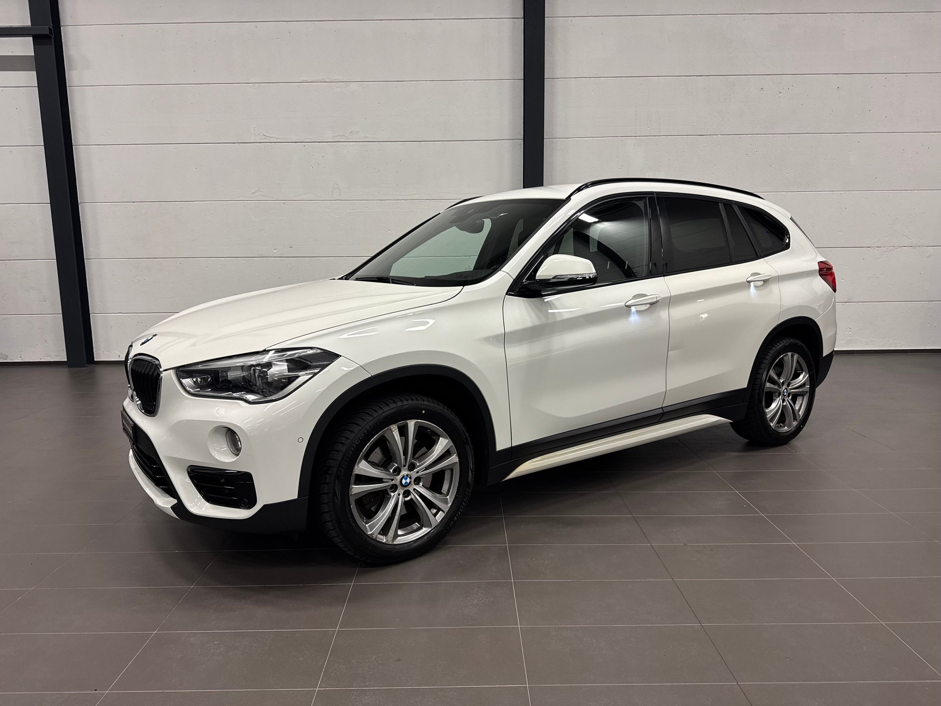 BMW X1 xDrive 20d Sport Line Steptronic-image-4