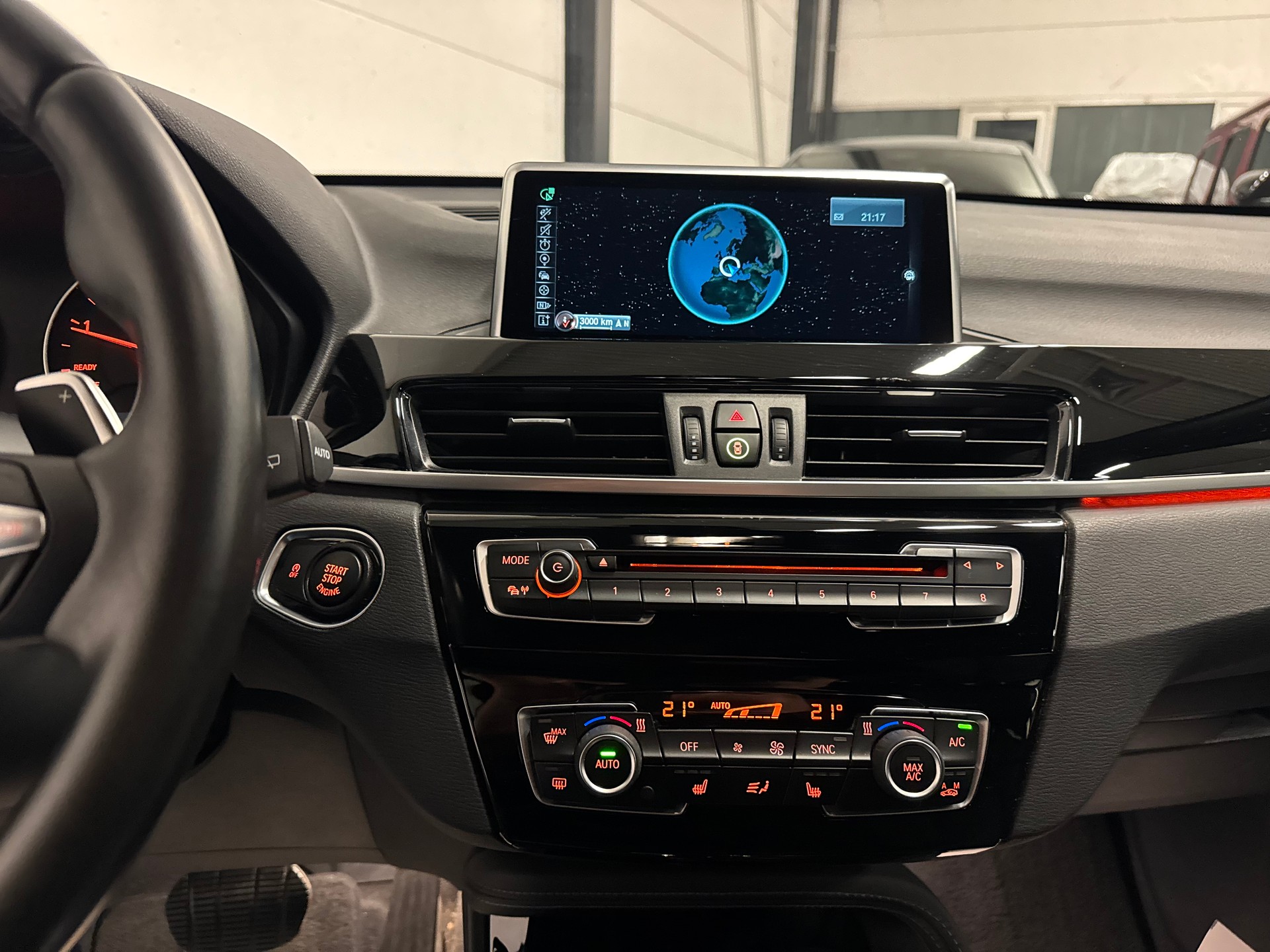 BMW X1 xDrive 20d Sport Line Steptronic-image-24