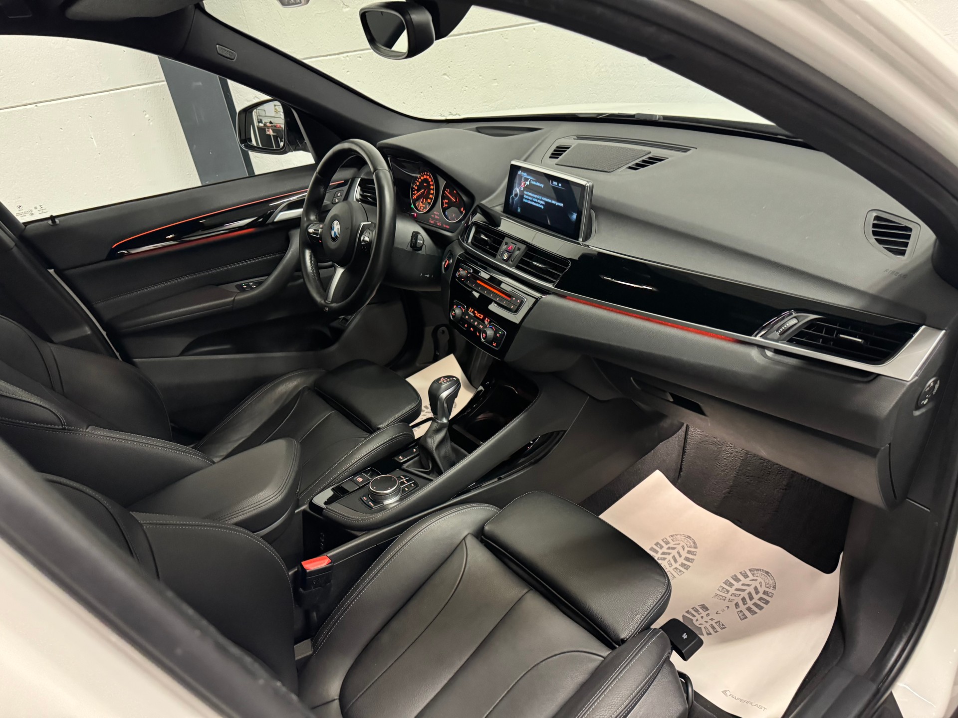 BMW X1 xDrive 20d Sport Line Steptronic-image-18
