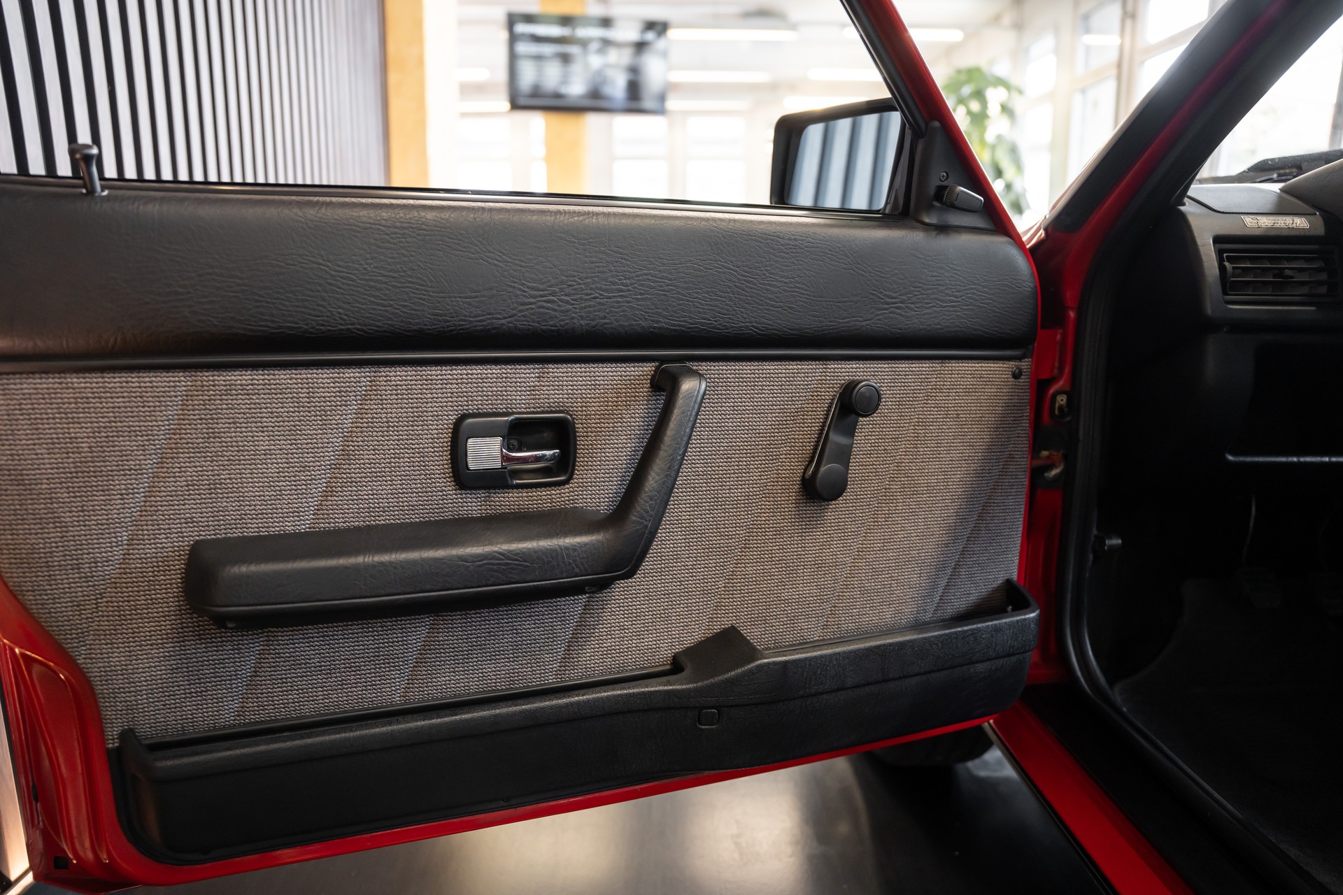 AUDI 80 1.8 GTE-image-19