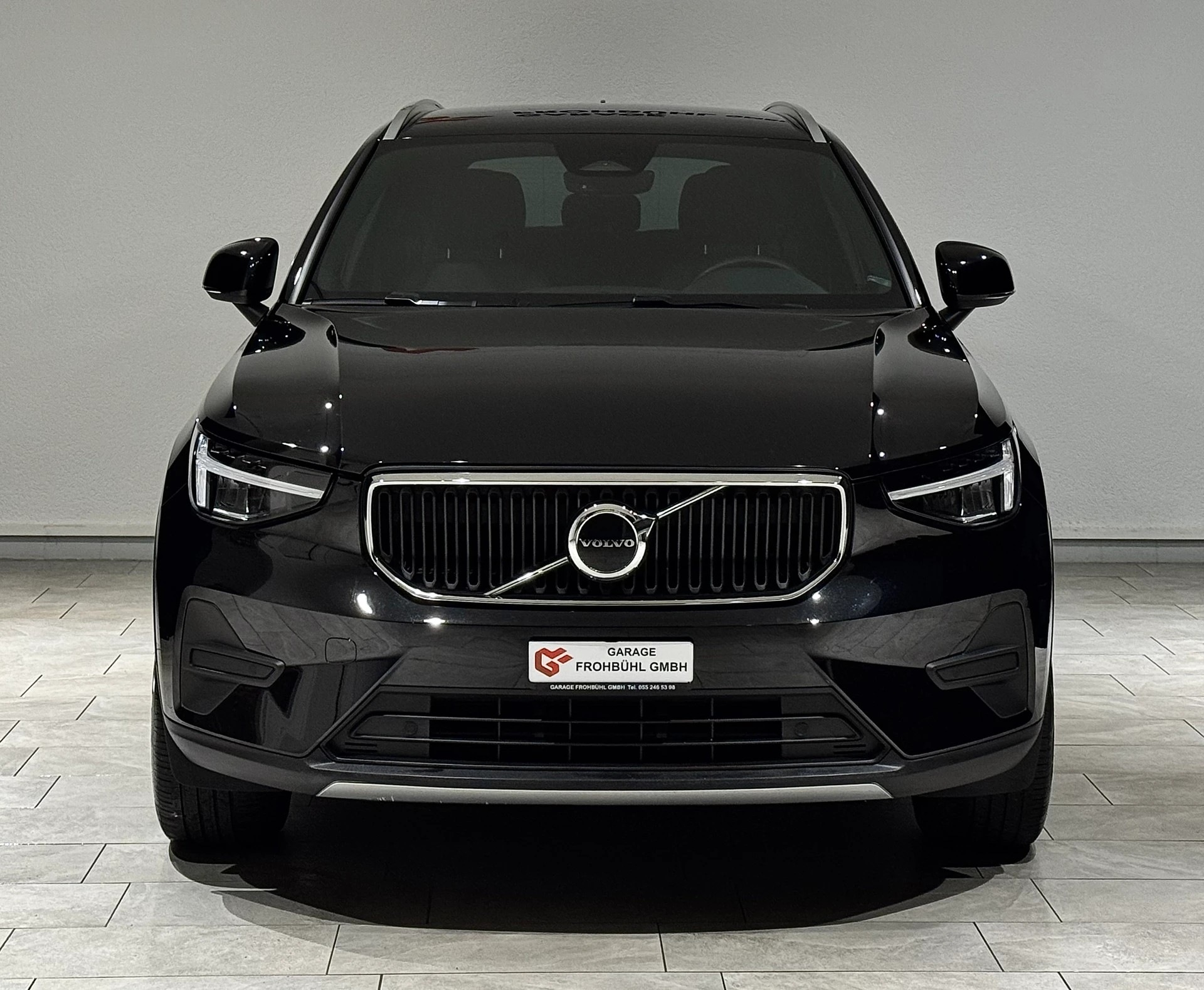 VOLVO XC40 B3 Benzin Mild Hybrid Core DCT-showroom-element-1