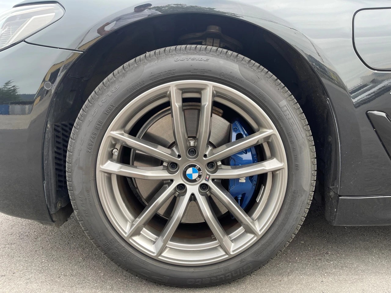 BMW 530e xDrive M Sport Steptronic-image-17