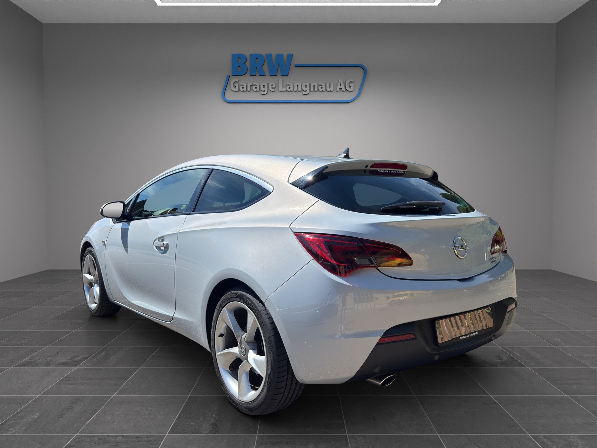 OPEL Astra GTC 1.4i 16V Turbo Sport-showroom-element-2