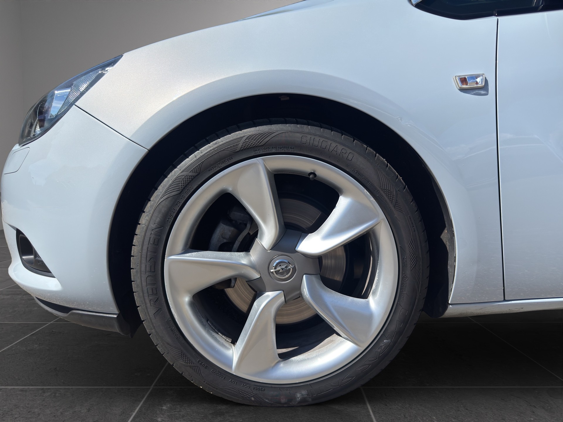 OPEL Astra GTC 1.4i 16V Turbo Sport-image-10