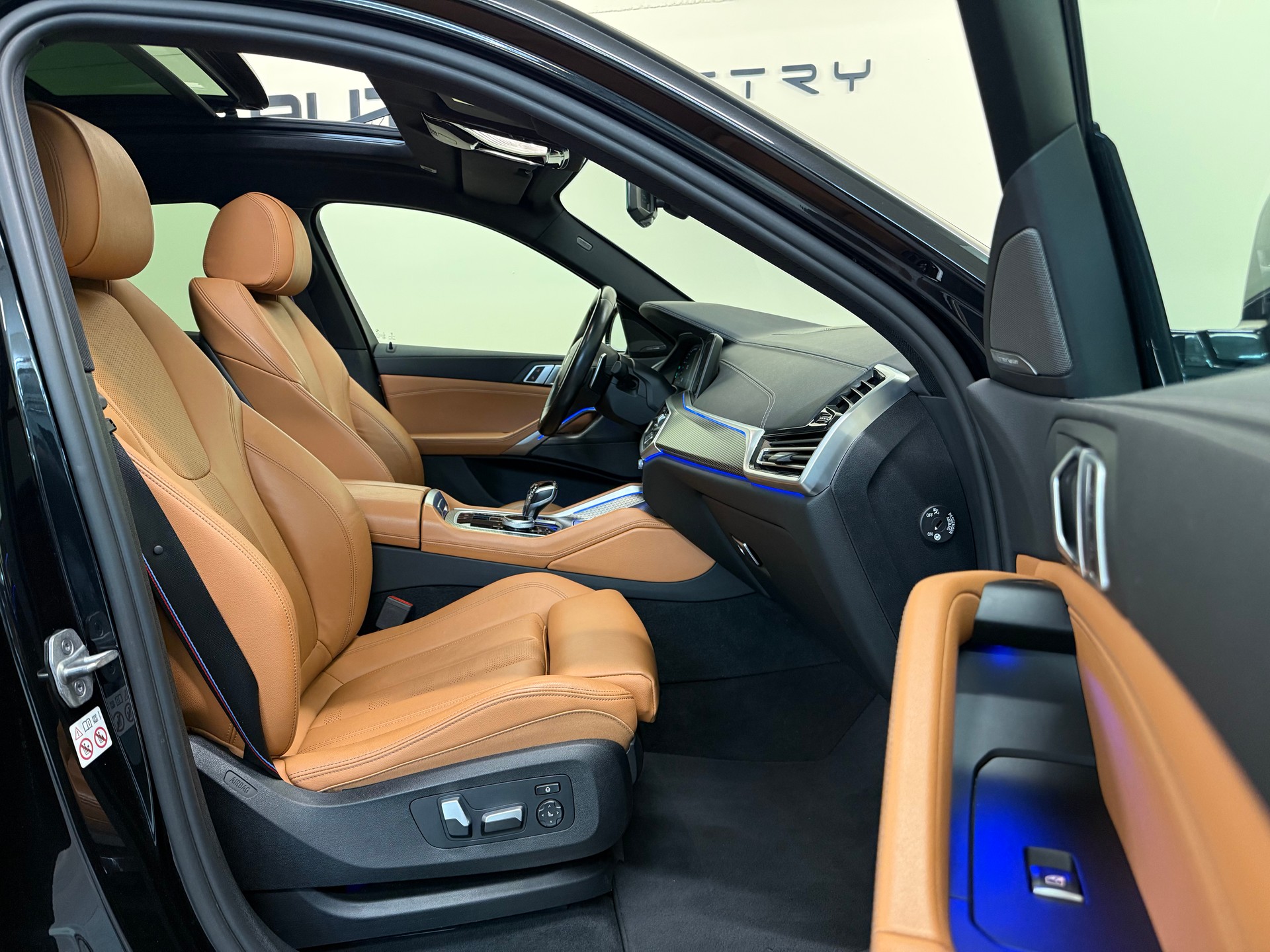 BMW X6 xDrive 48V 40i M Sport Steptronic-image-19