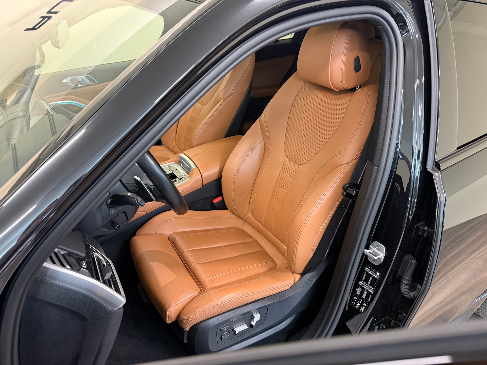 BMW X6 xDrive 48V 40i M Sport Steptronic-image-6