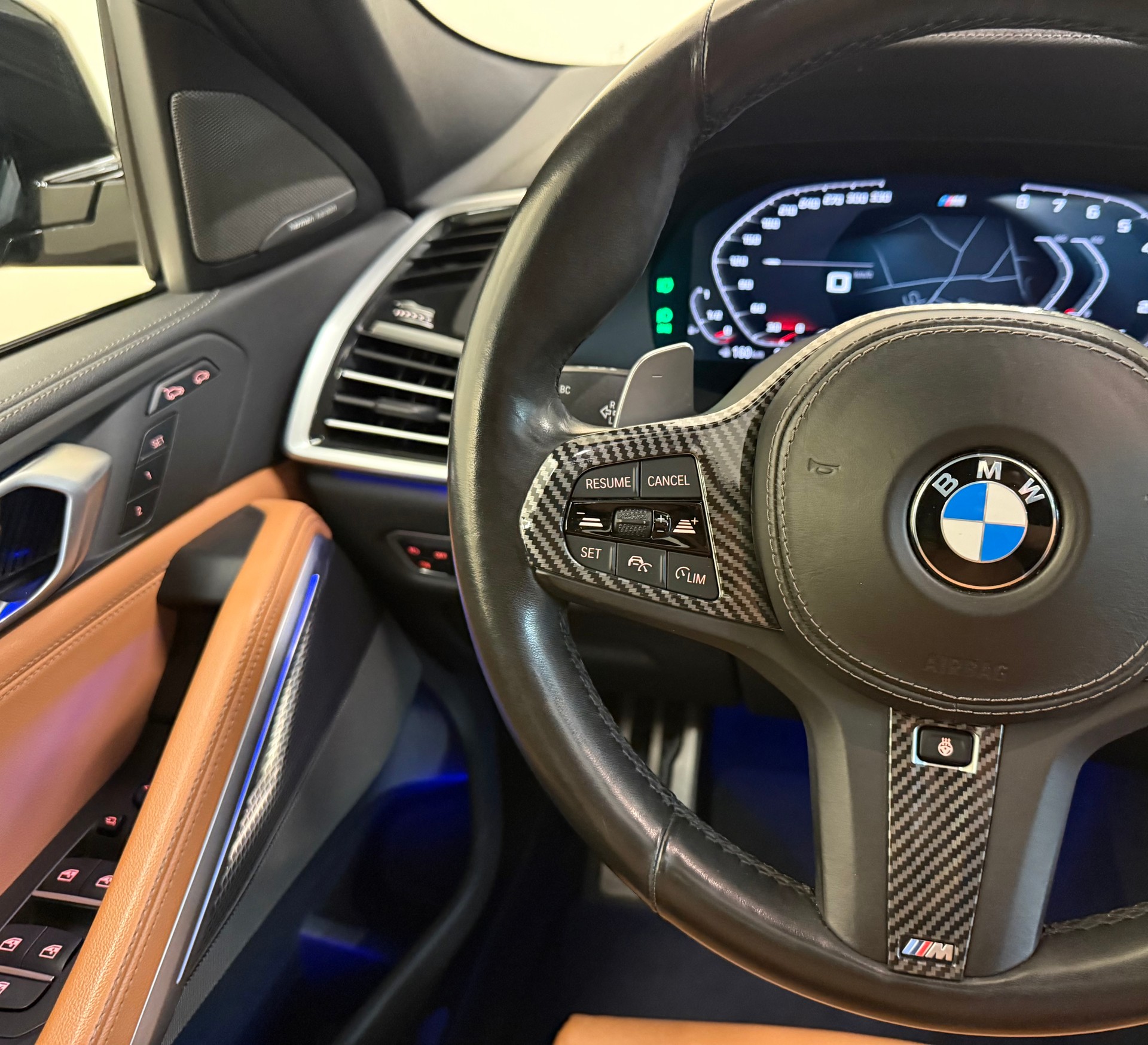 BMW X6 xDrive 48V 40i M Sport Steptronic-image-30