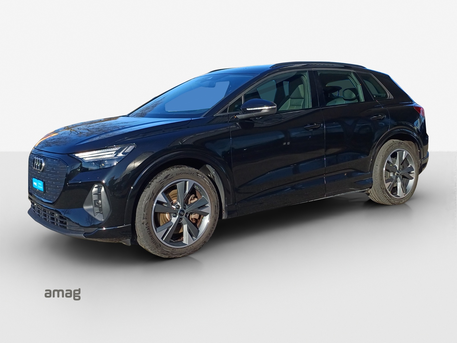 AUDI Q4 e-tron 50 quattro