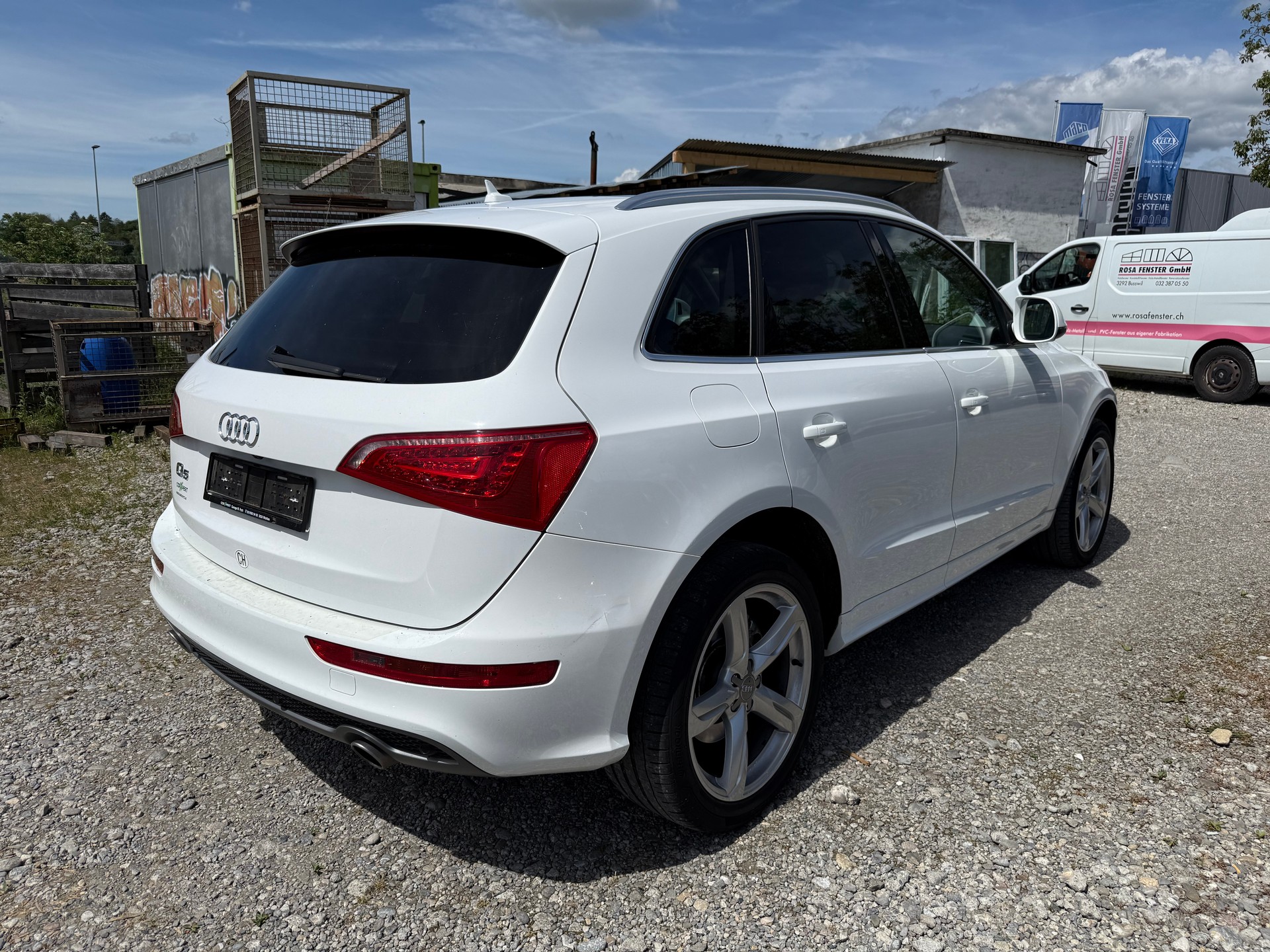 AUDI Q5 3.0 TDI quattro S-tronic-image-3