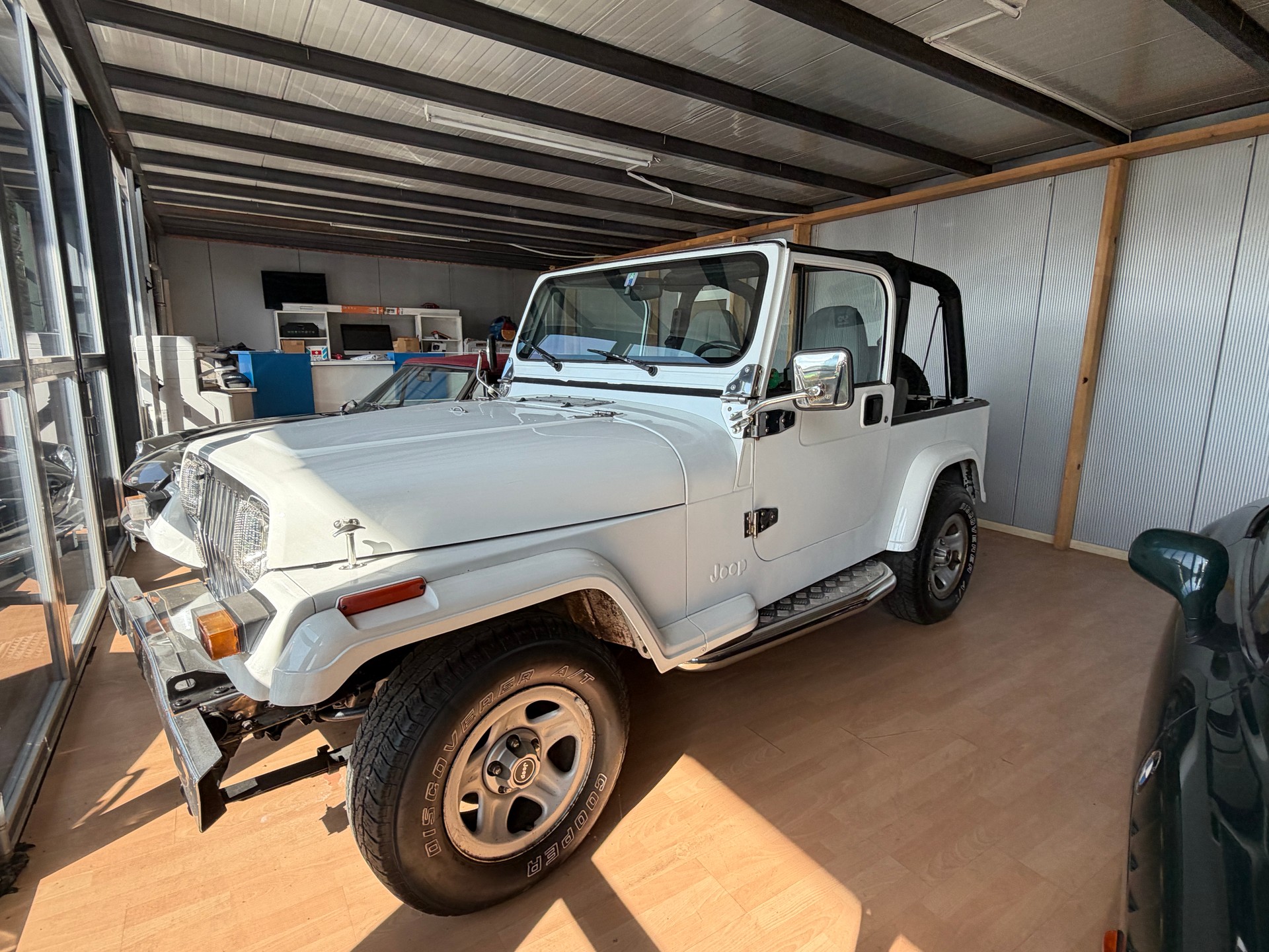 JEEP Wrangler 4.0 Laredo