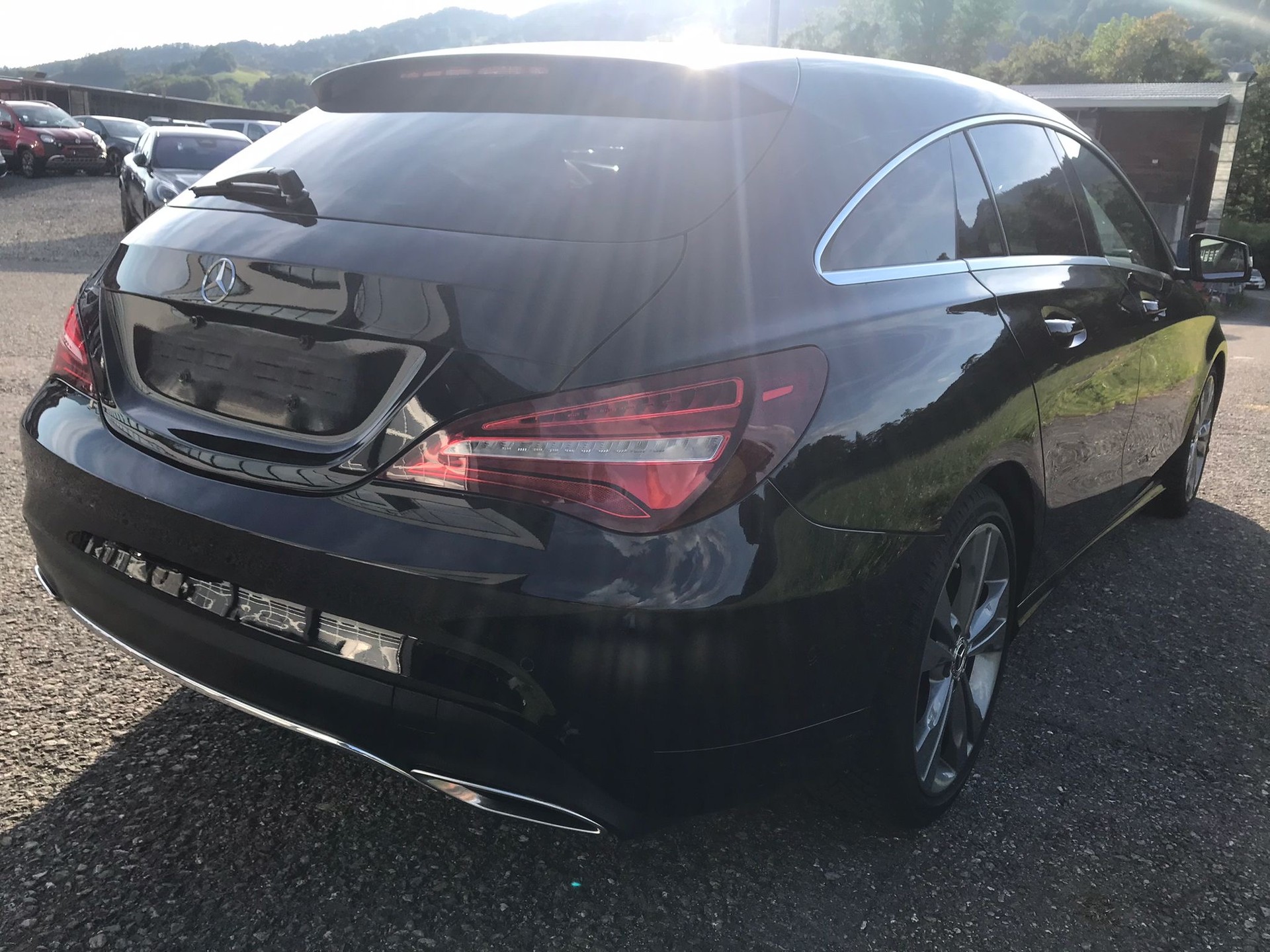 MERCEDES-BENZ CLA Shooting Brake 220 d Urban 7G-DCT-image-3