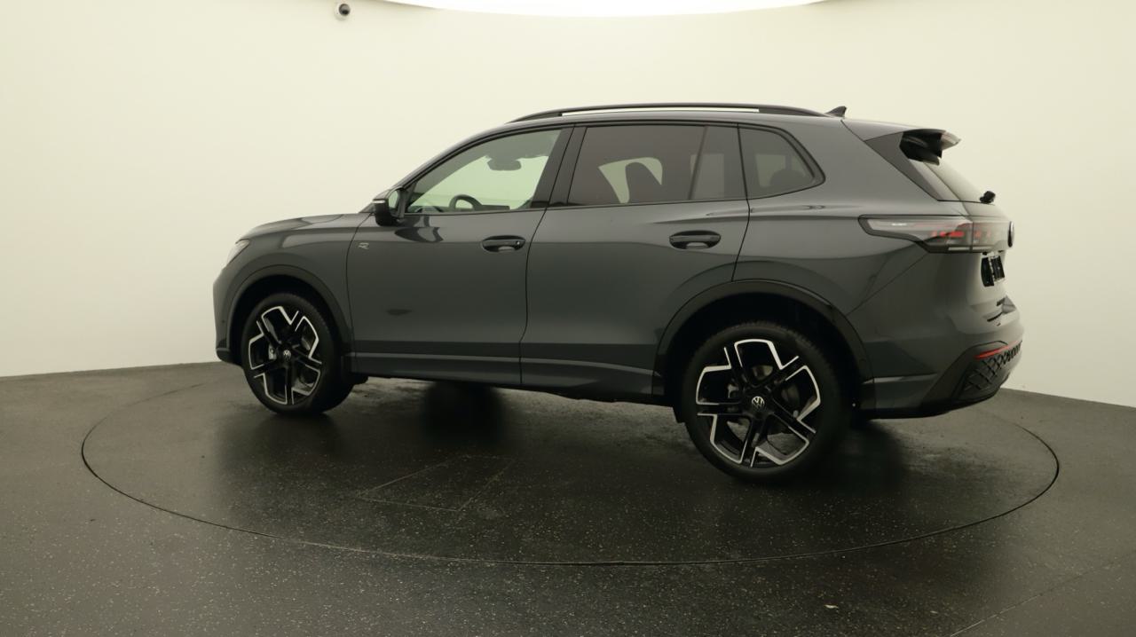 VW Tiguan 2.0 TDI SCR R-Line 4Motion DSG-showroom-element-2