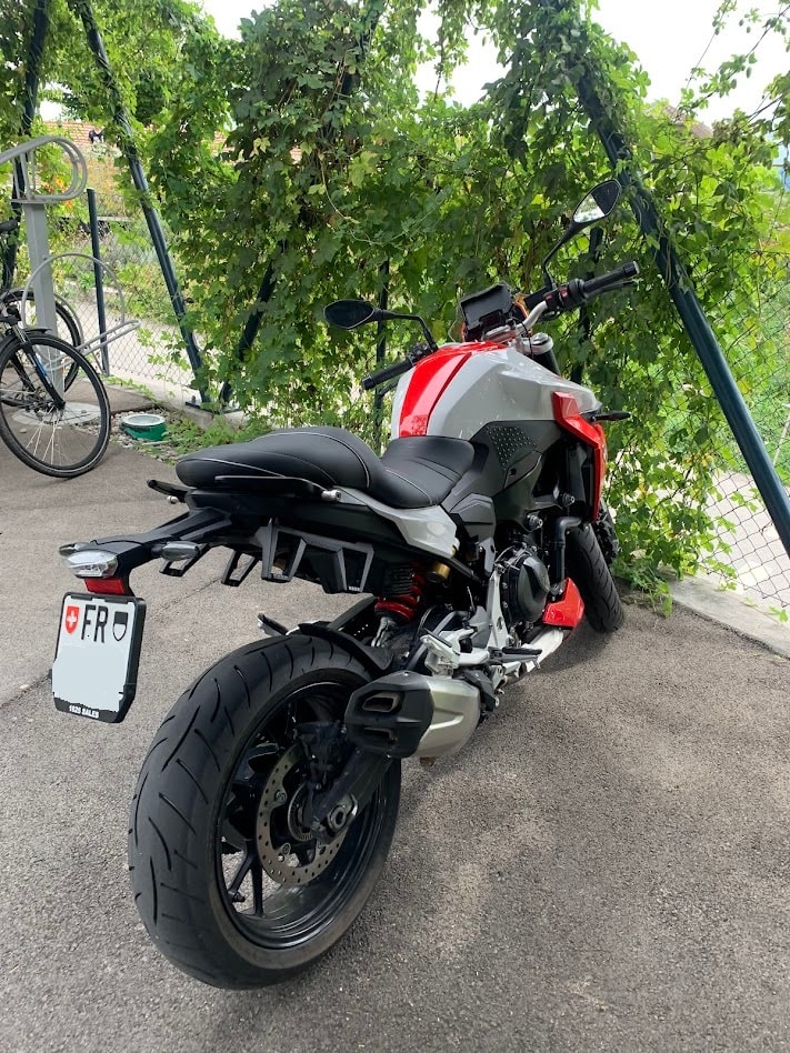 BMW F 900 R ABS-image-1