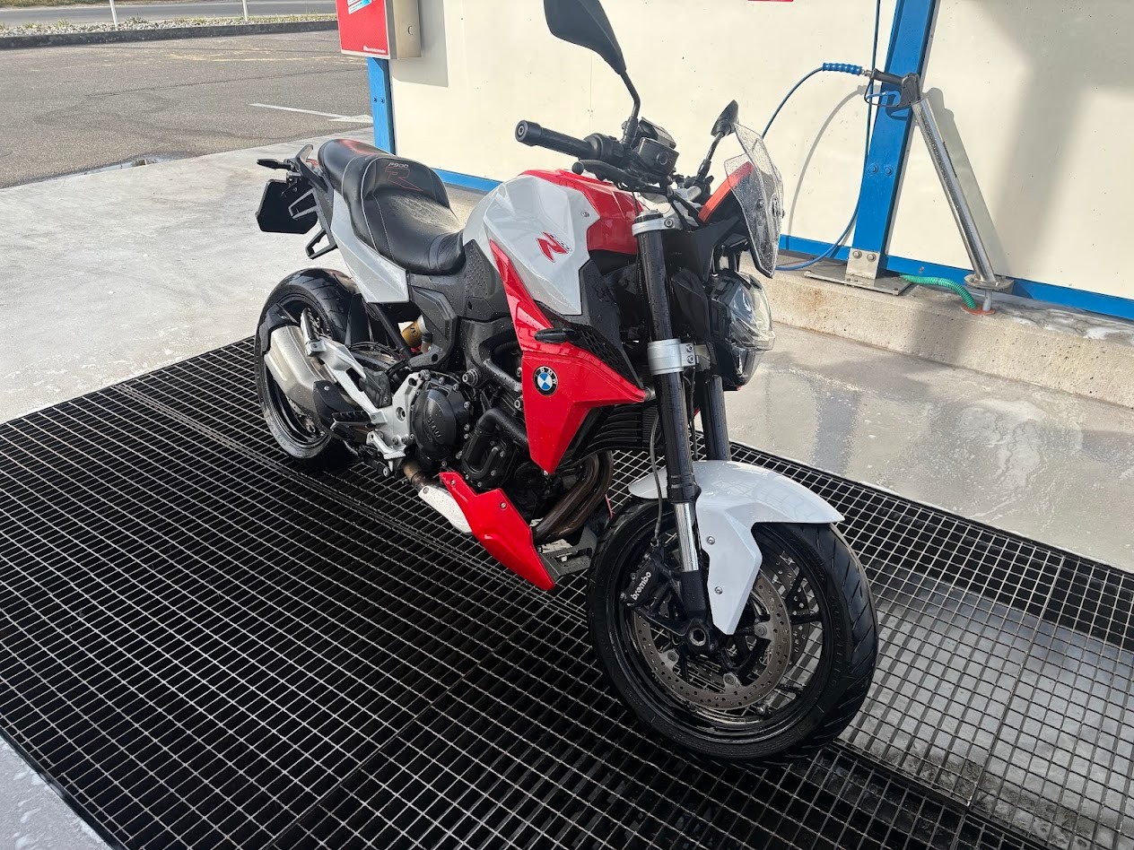 BMW F 900 R ABS-image-8