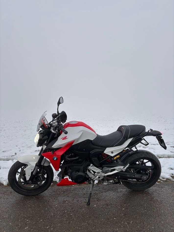 BMW F 900 R ABS-image-6