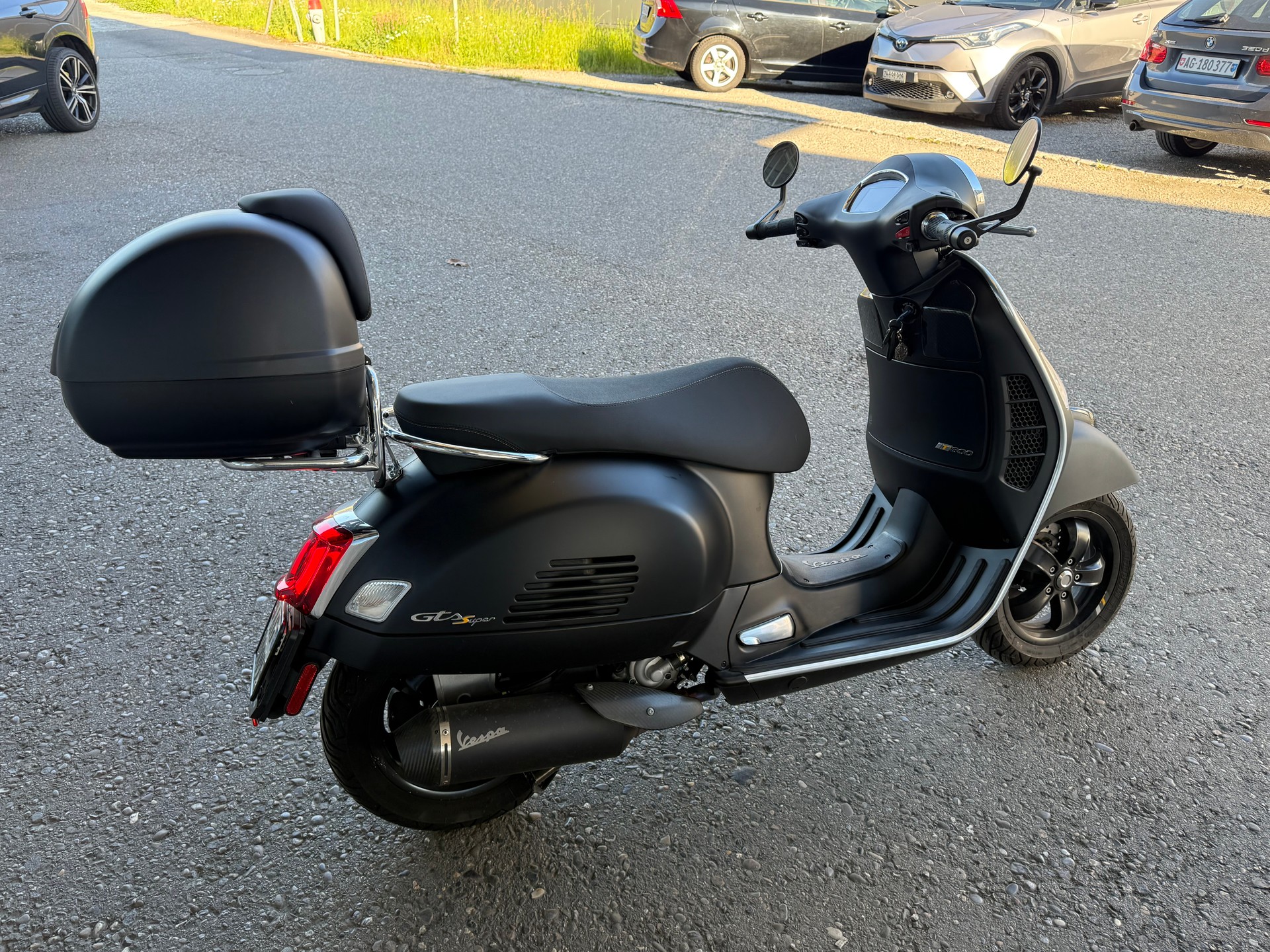 PIAGGIO Vespa GTS 300 Super Tech ABS-image-4