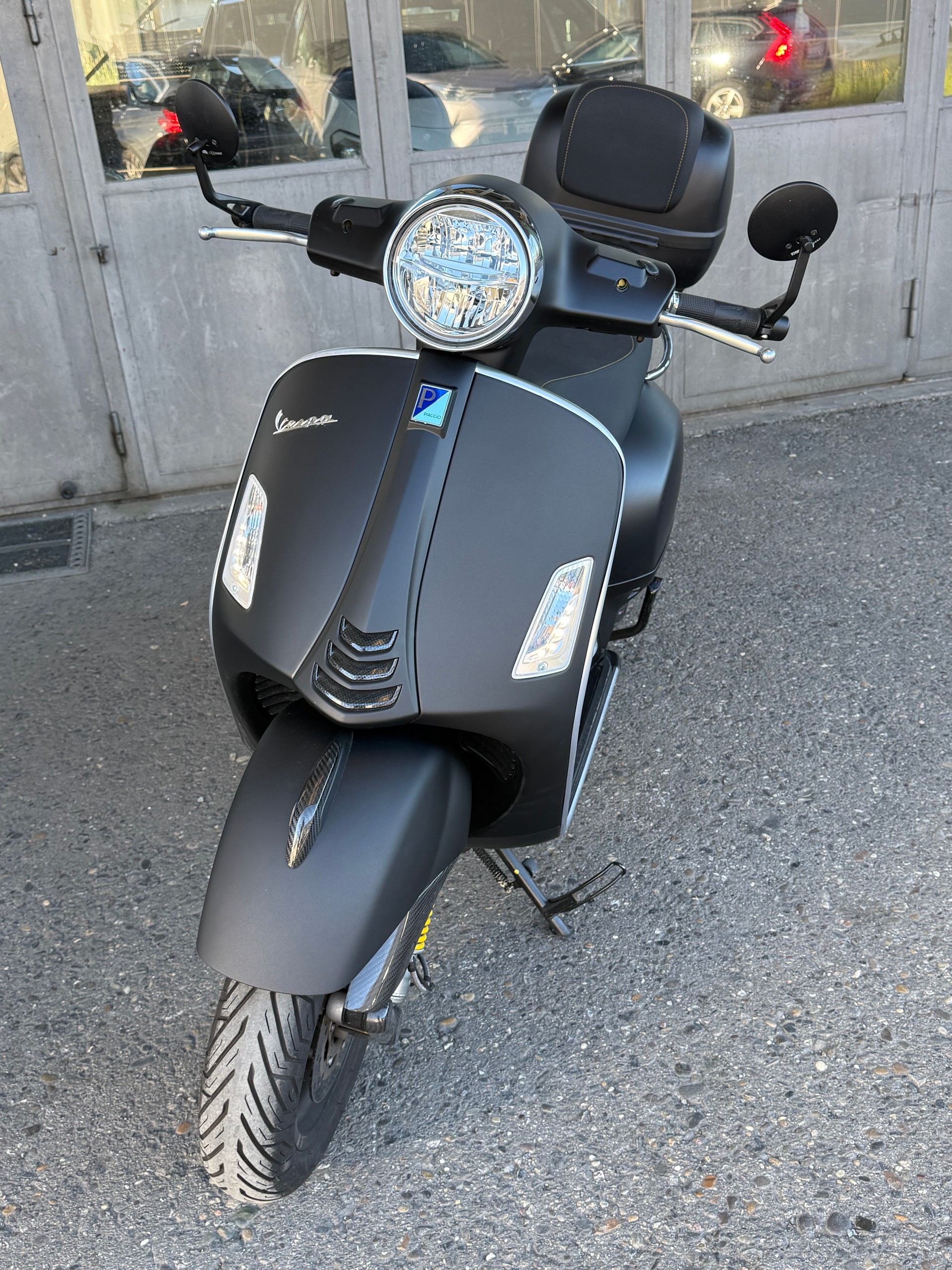 PIAGGIO Vespa GTS 300 Super Tech ABS-image-5