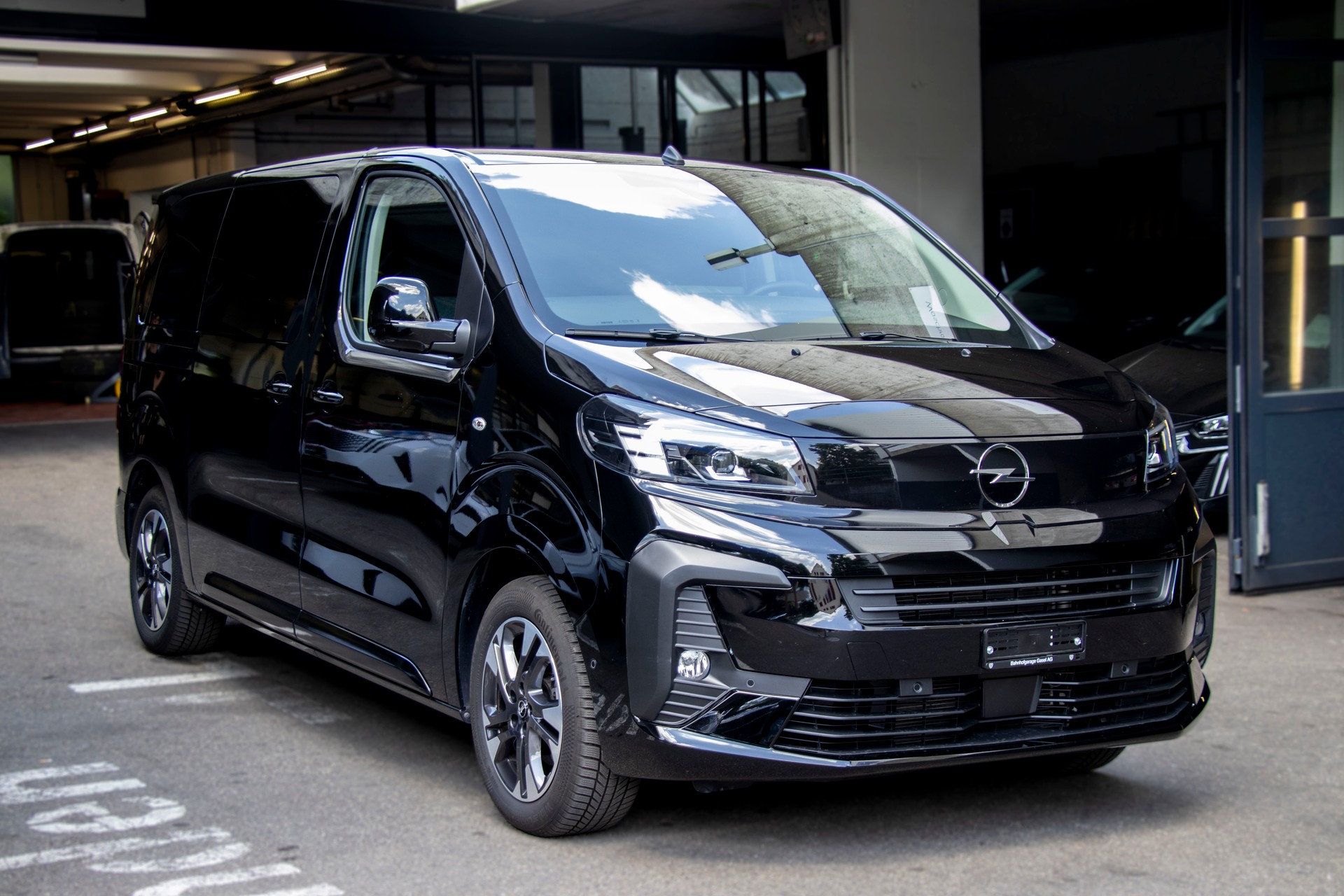 OPEL Zafira 2.0 CDTI L Automatik-showroom-element-3