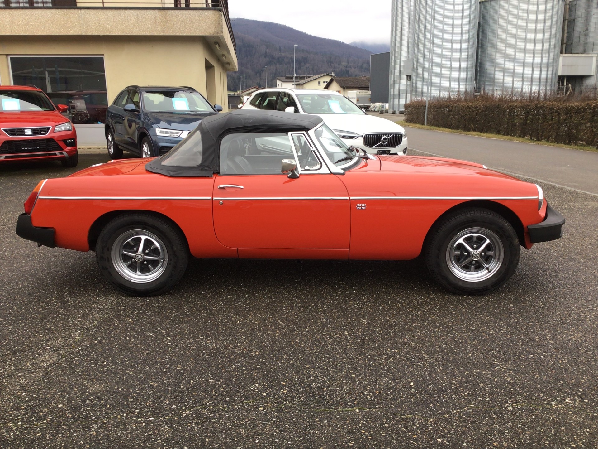 MG MGB-image-2