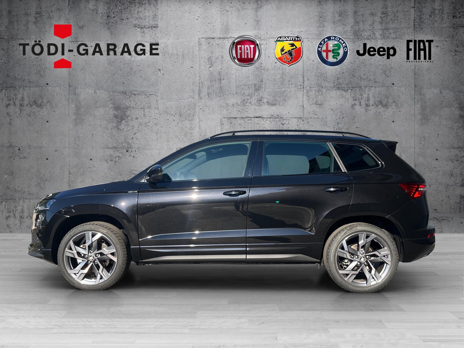 SKODA Karoq 2.0 TDI SportLine 4x4 DSG-showroom-element-2