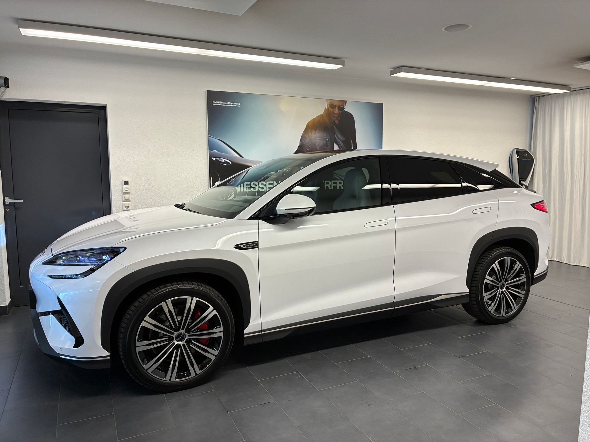 BYD Sealion 7 Excellence AWD-showroom-element-3