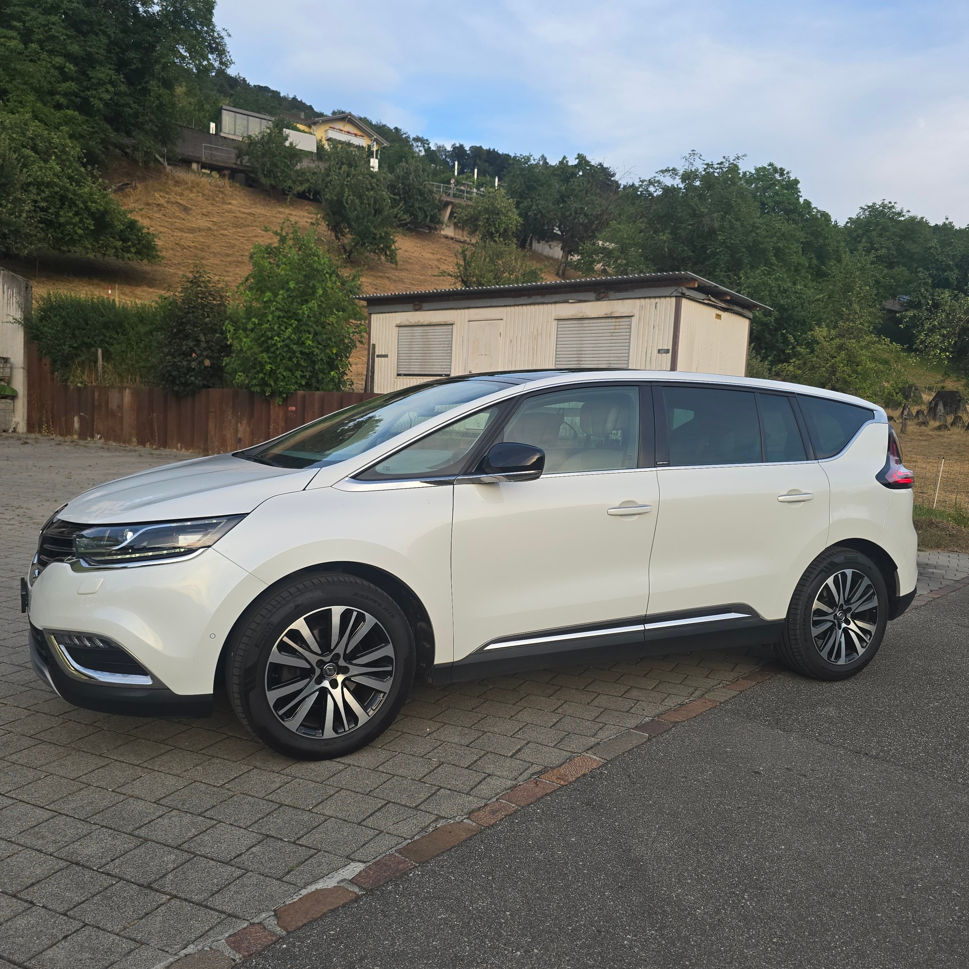 RENAULT Espace 1.6 TCe Initiale EDC