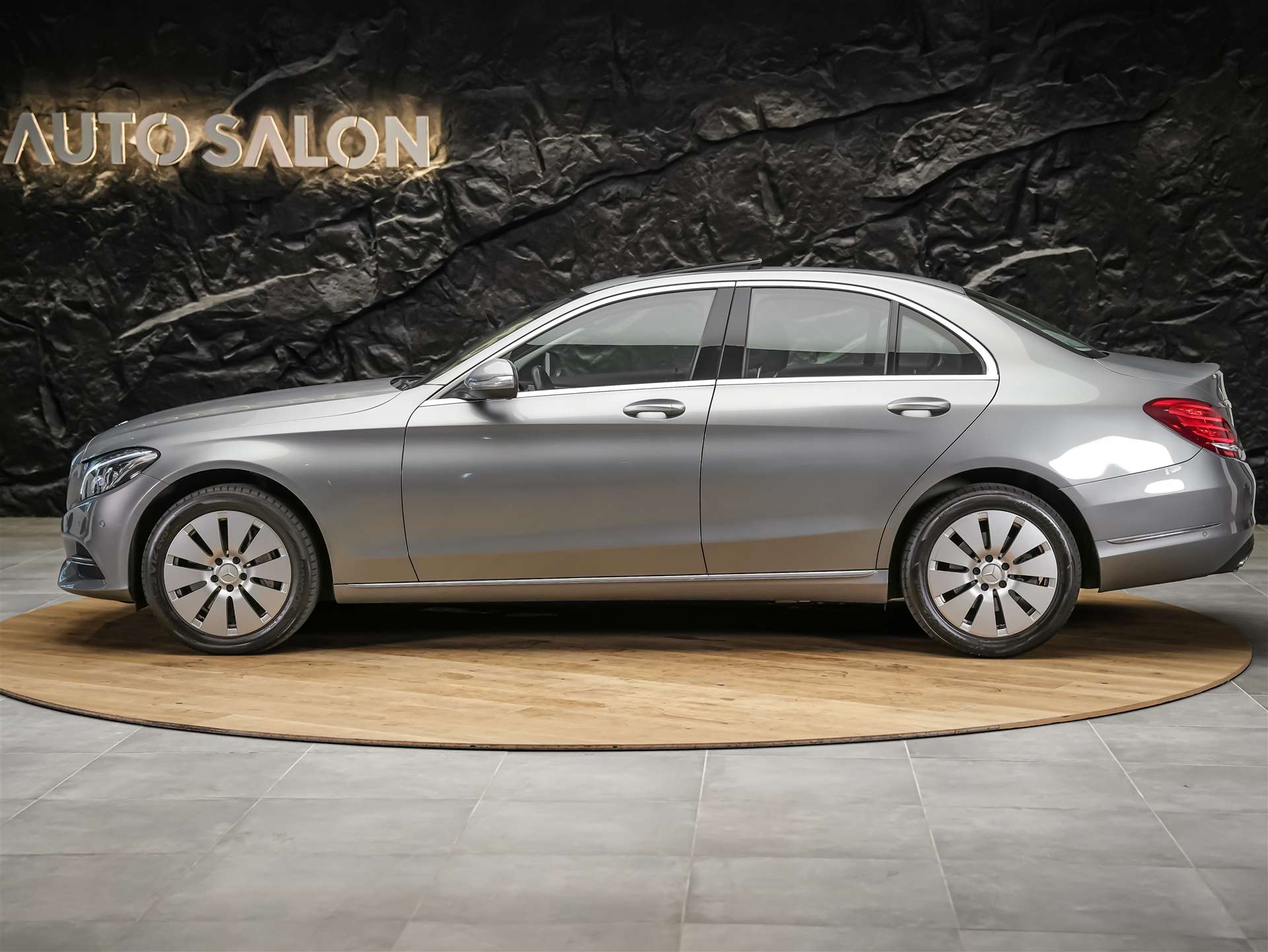 MERCEDES-BENZ C 400 Avantgarde 4Matic 7G-Tronic *El. Sitze mit Memory*Sitzheizung*Panorama*-showroom-element-2