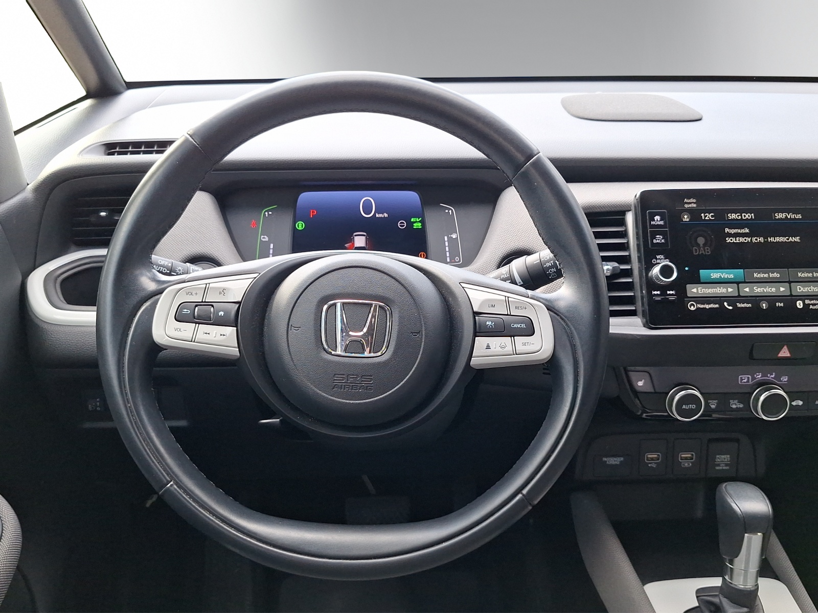 HONDA Jazz 1.5 i-MMD Crosstar Executive-image-6