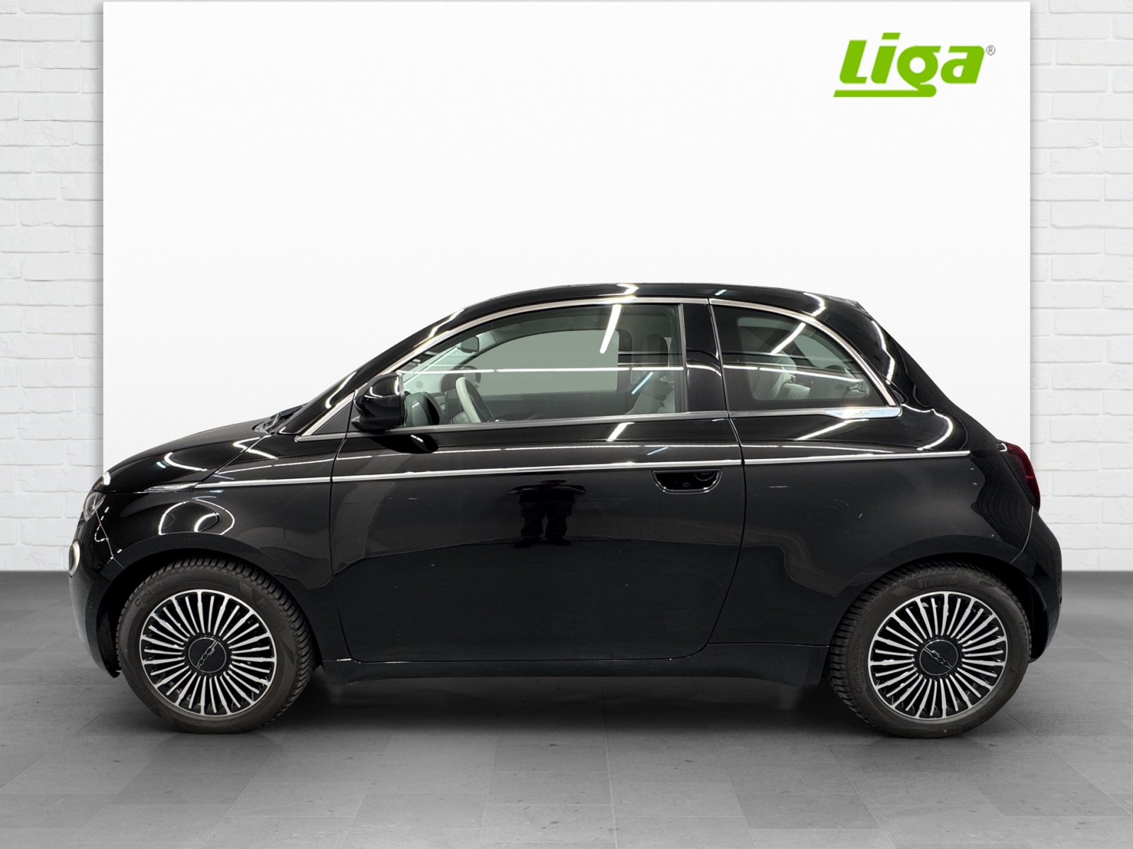 FIAT 500 Cabrio La Prima-showroom-element-2