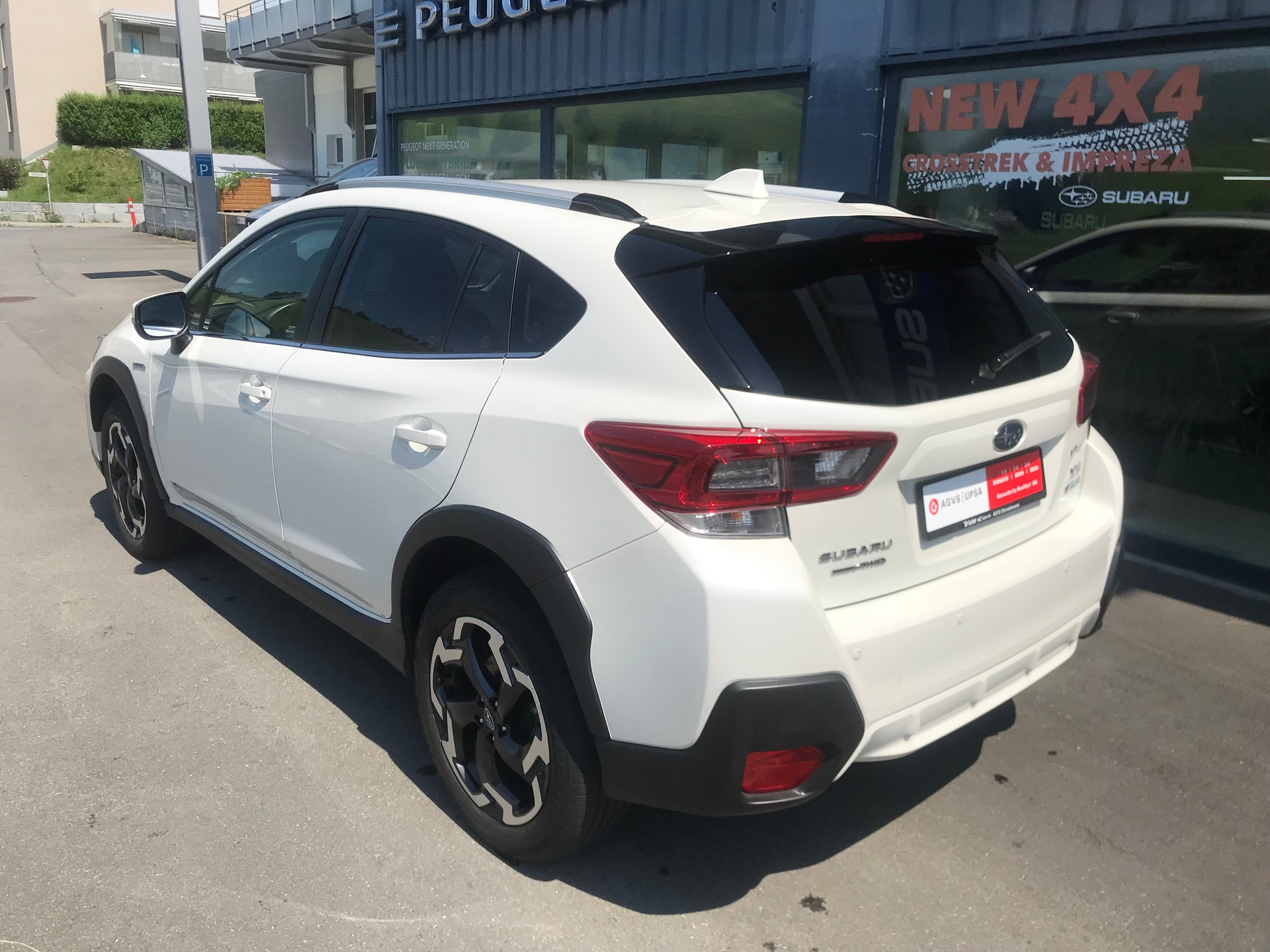 SUBARU XV 2.0 e-Boxer Luxury AWD Lineartronic-showroom-element-3