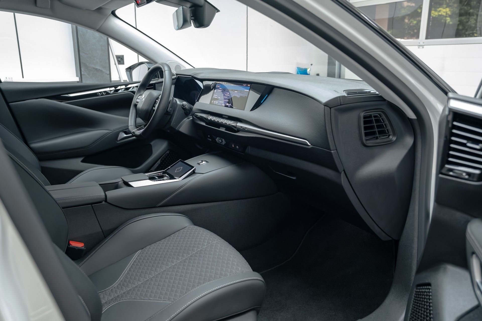 DS AUTOMOBILES DS 4 1.6 Pure Tech Trocadero EAT8-image-9