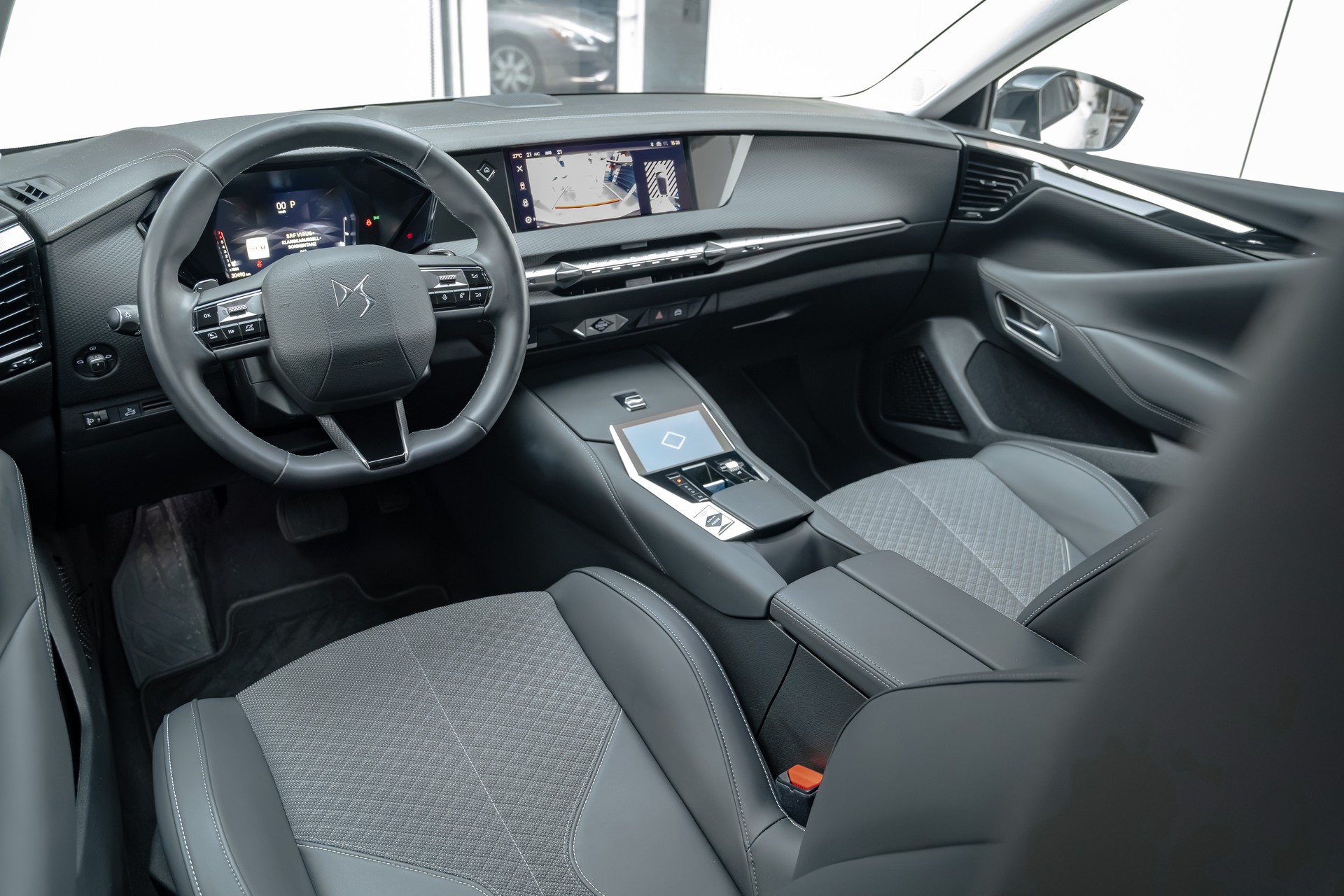 DS AUTOMOBILES DS 4 1.6 Pure Tech Trocadero EAT8-image-12