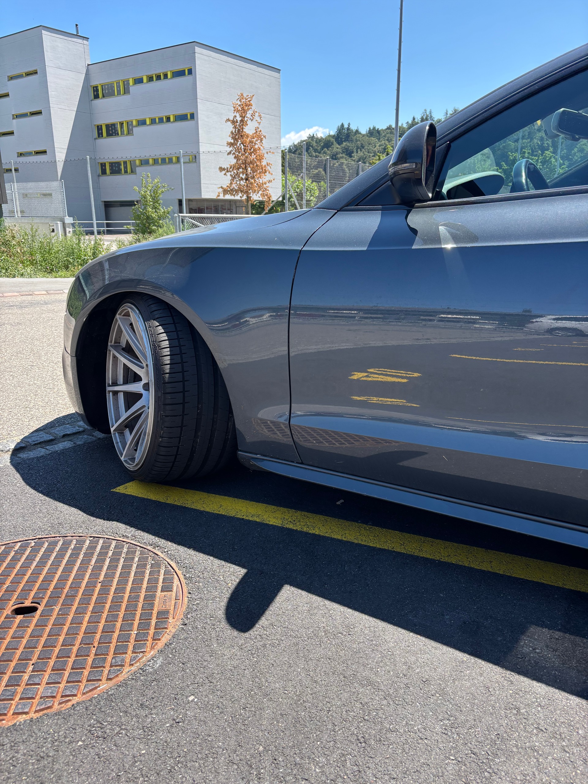 AUDI 4.2 V8 FSI quattro
