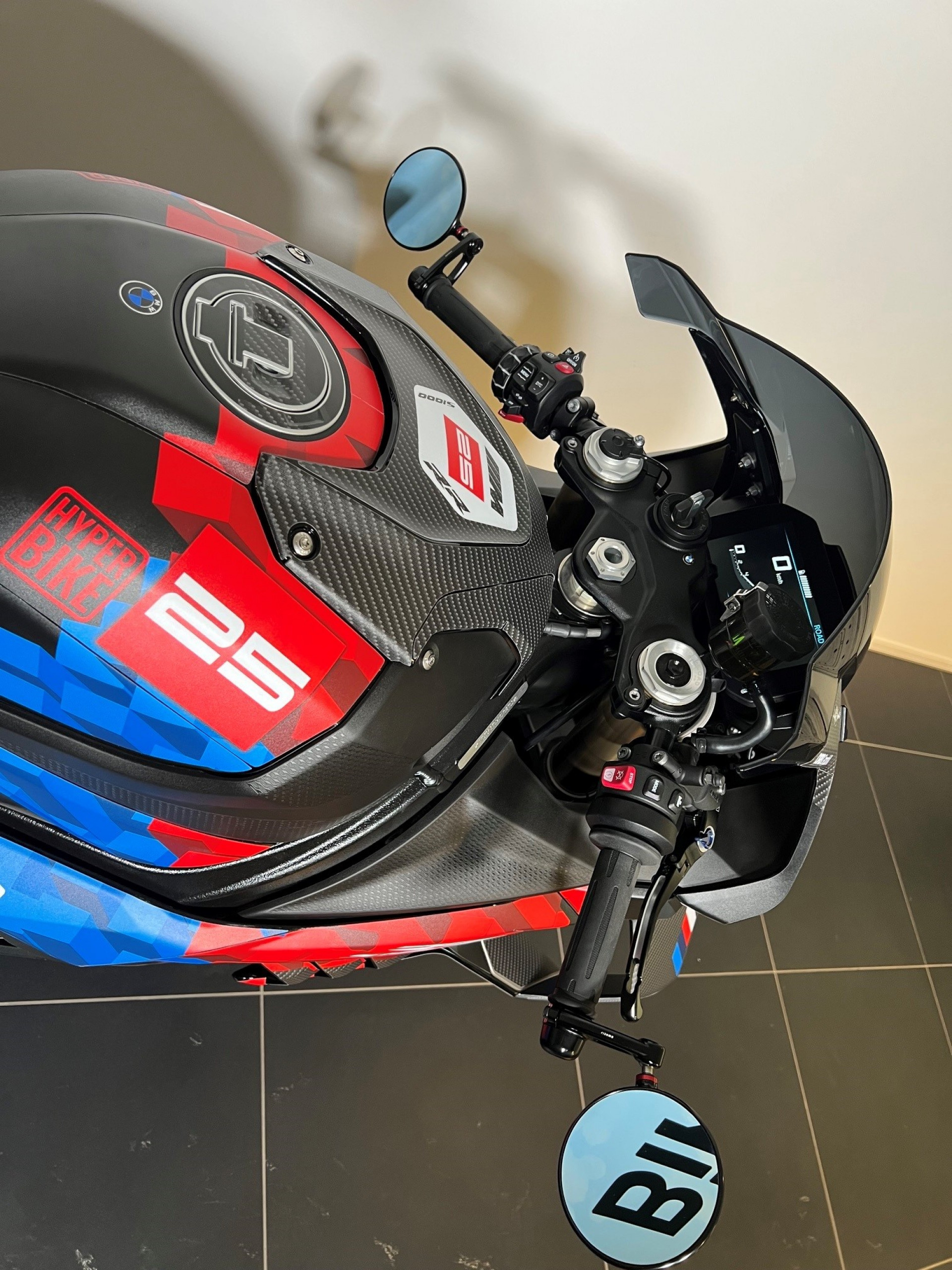 BMW S 1000 RR-image-7