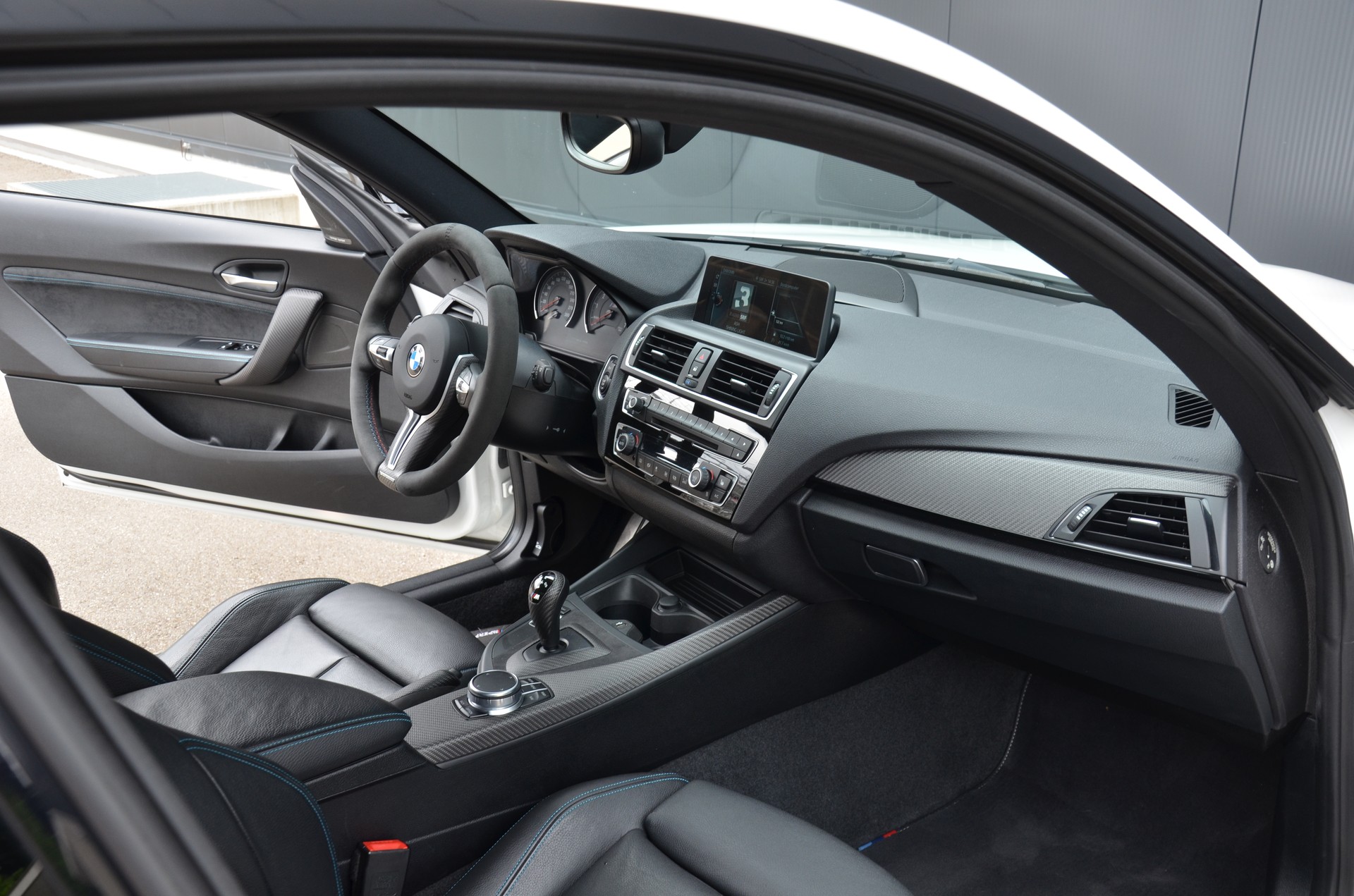 BMW M2 Drivelogic-image-12