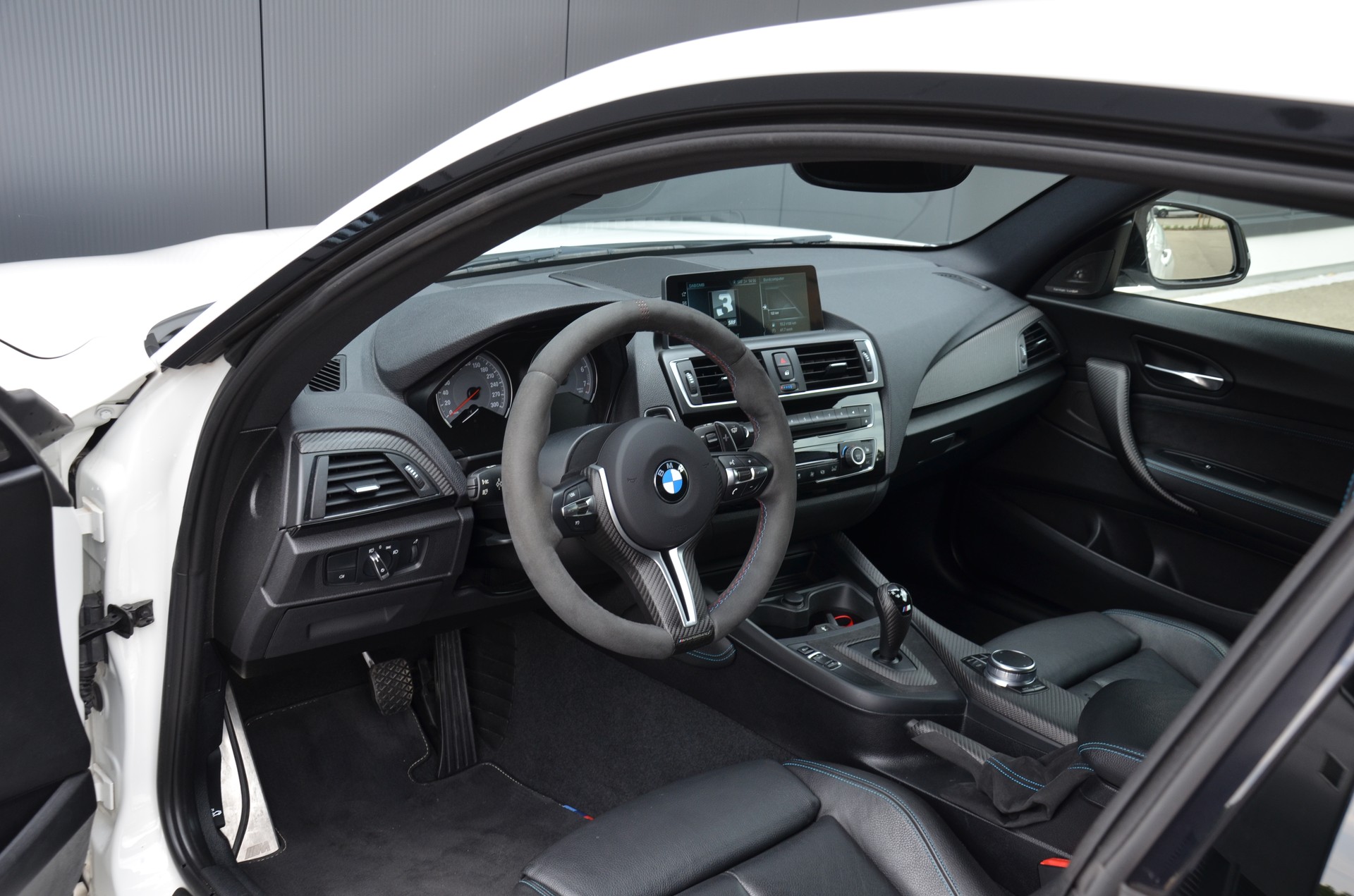 BMW M2 Drivelogic-image-8