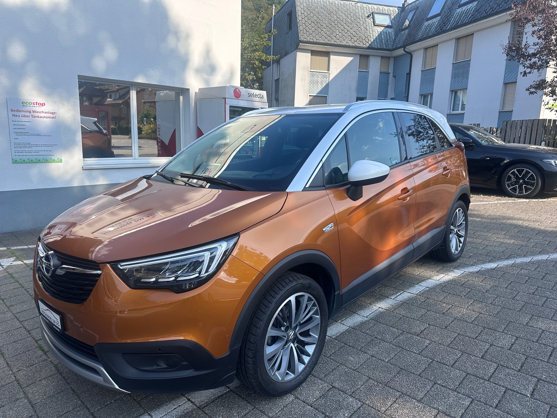OPEL Crossland X 1.2i TP Excellence-showroom-element-1