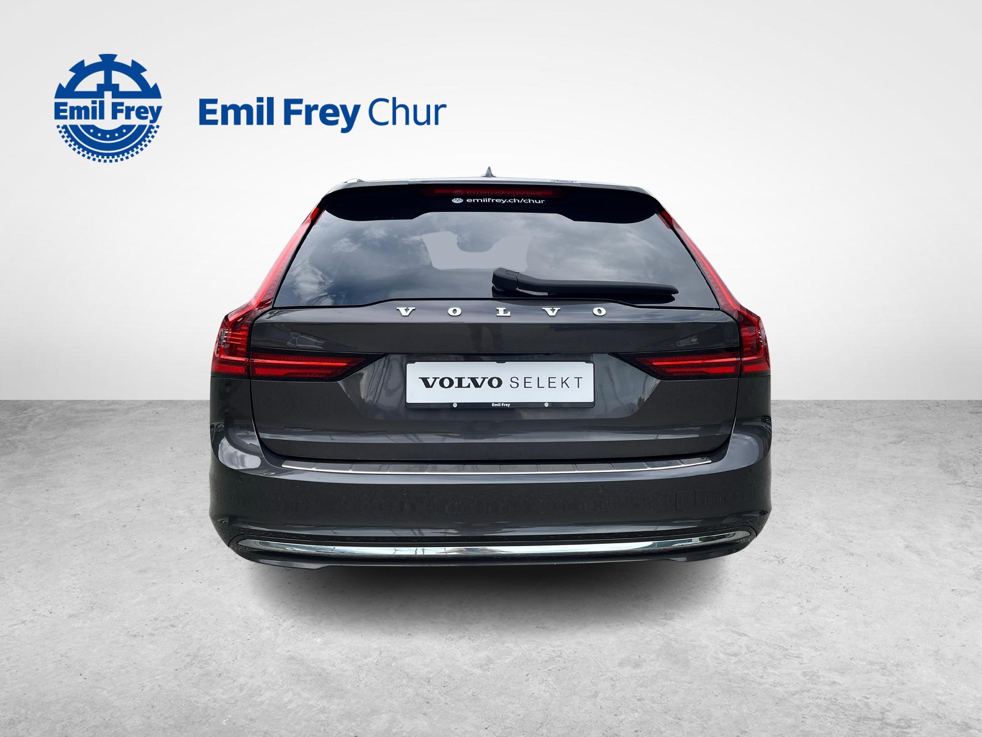 VOLVO V90 2.0 T6 TE Ultimate Bright eAWD-showroom-element-3