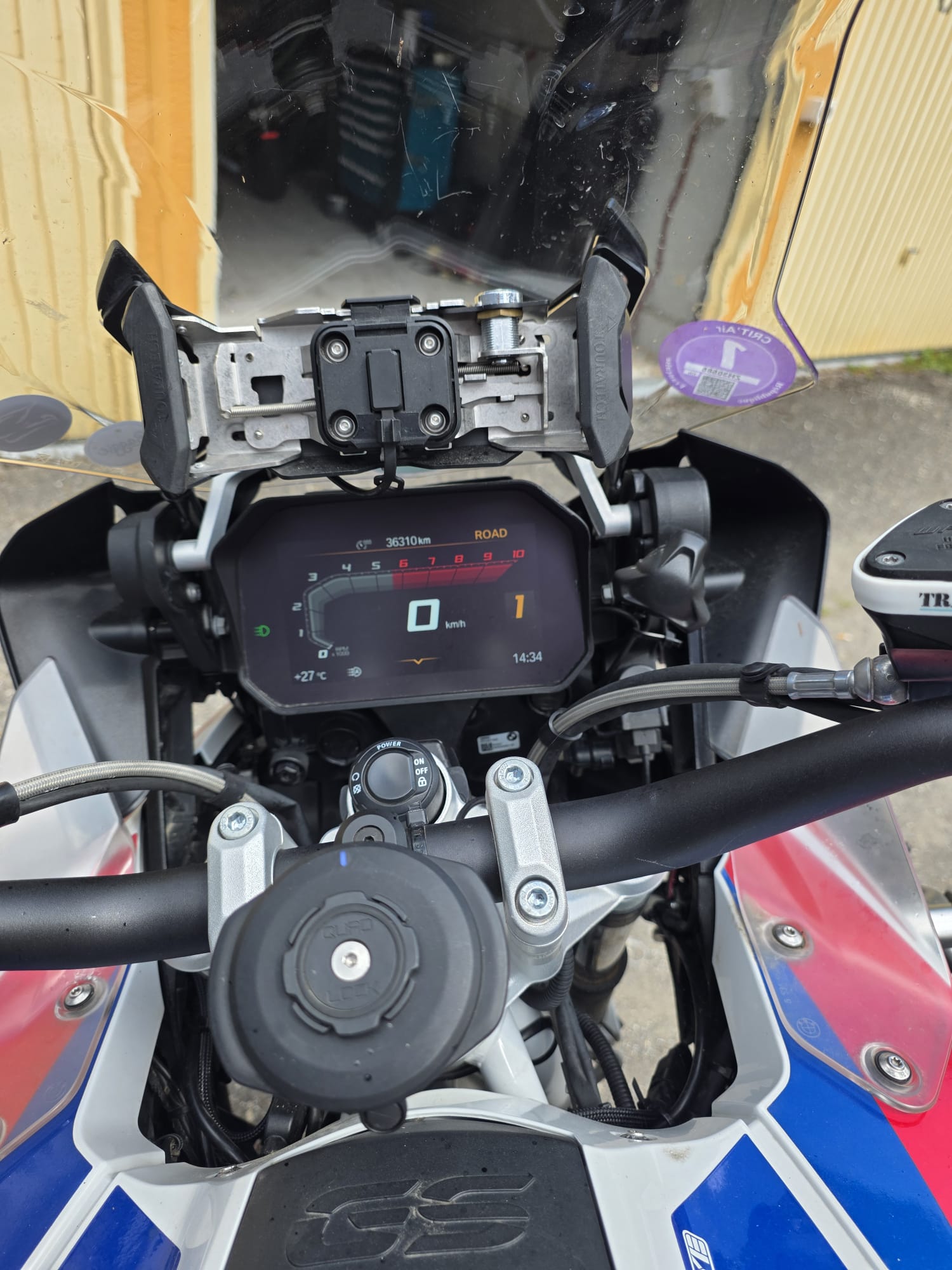 BMW R 1250 GS Adventure-image-4