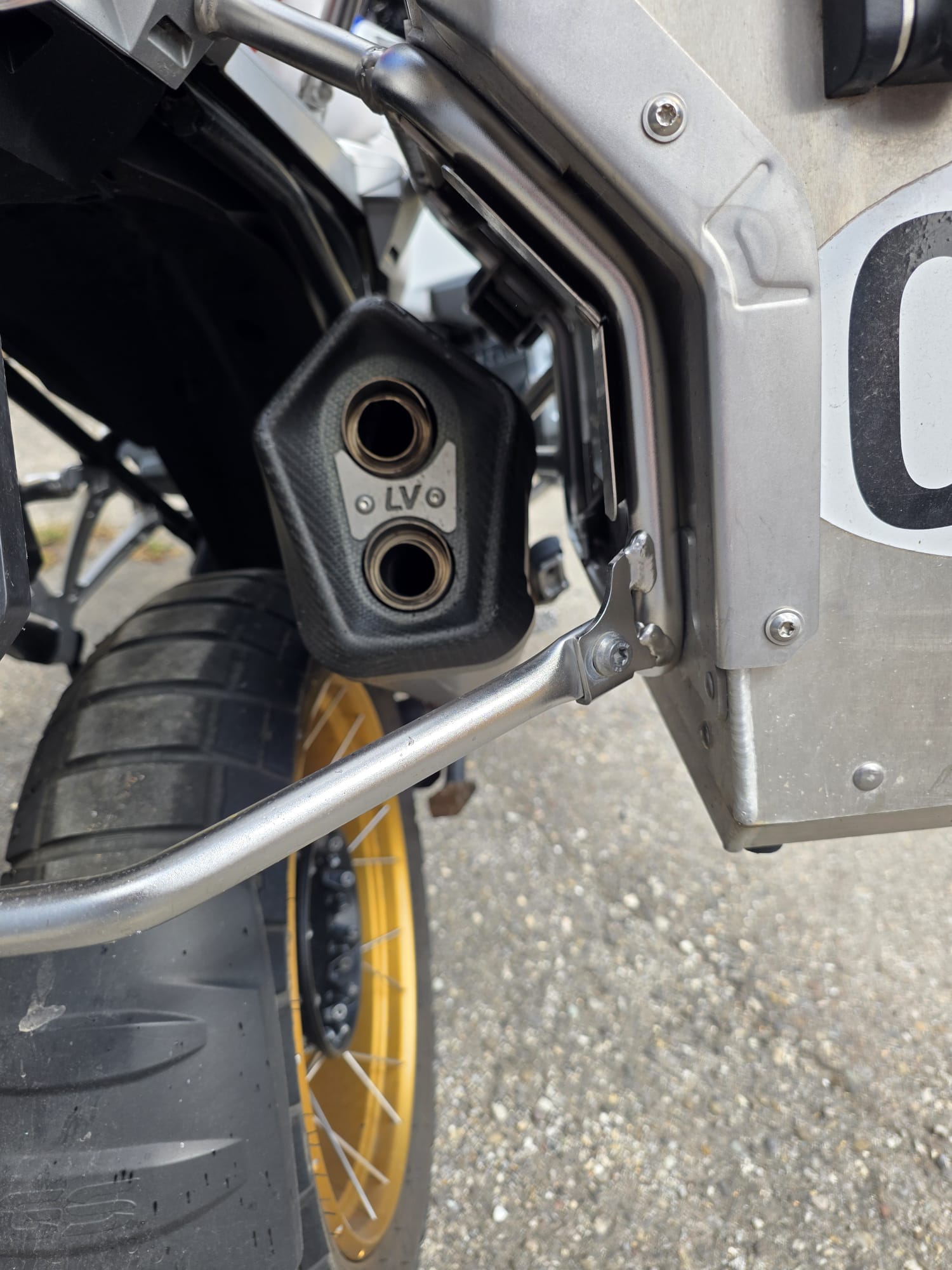 BMW R 1250 GS Adventure-image-2