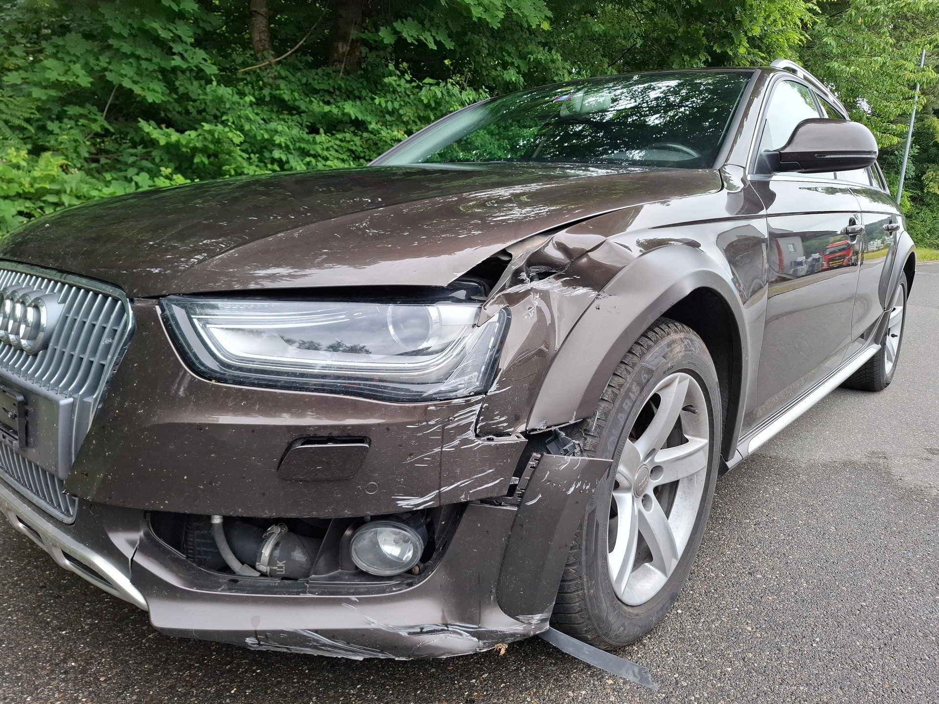 AUDI A4 allroad 3.0 TDI quattro S-tronic-showroom-element-3