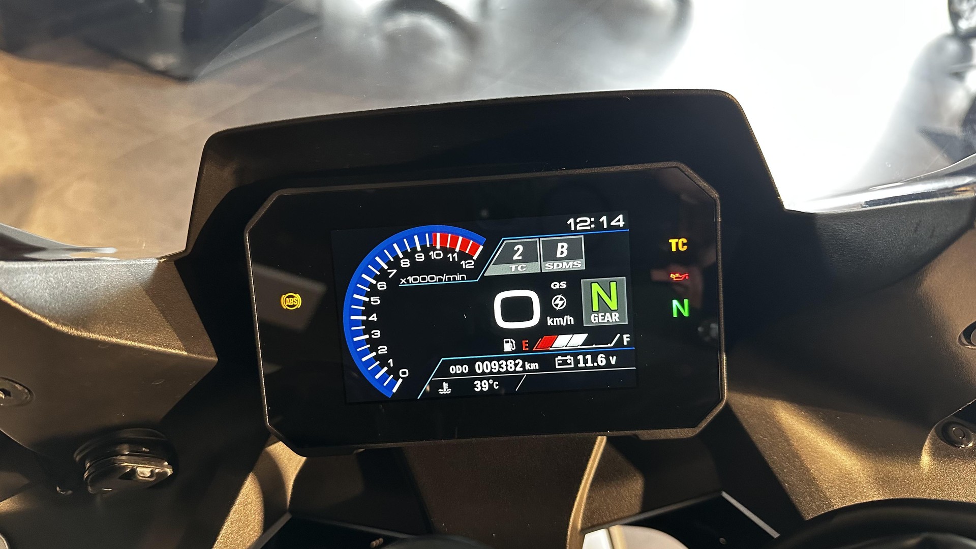 SUZUKI GSX 8 R-image-4
