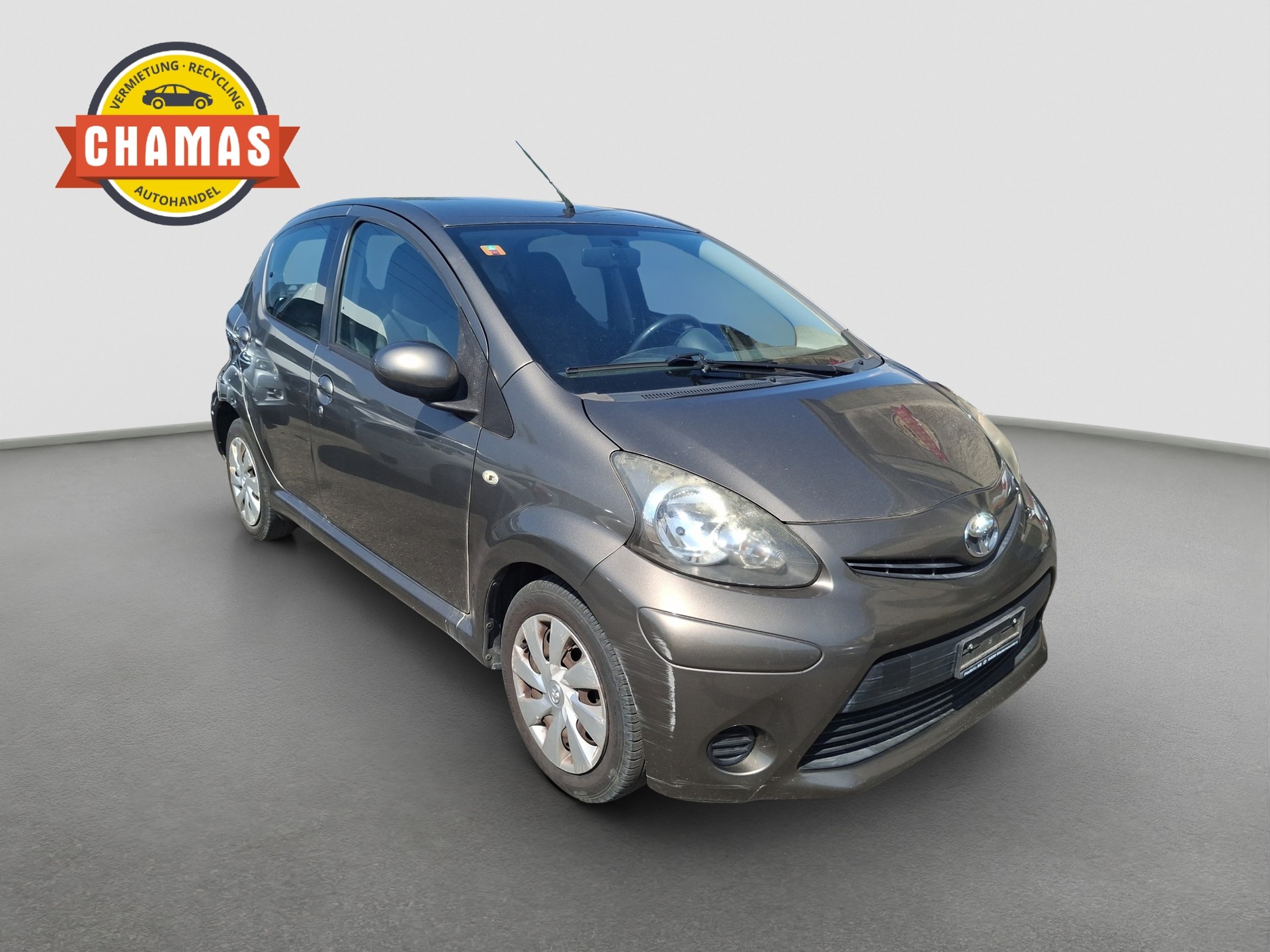 TOYOTA Aygo 1.0 VVT-i Terra-image-1