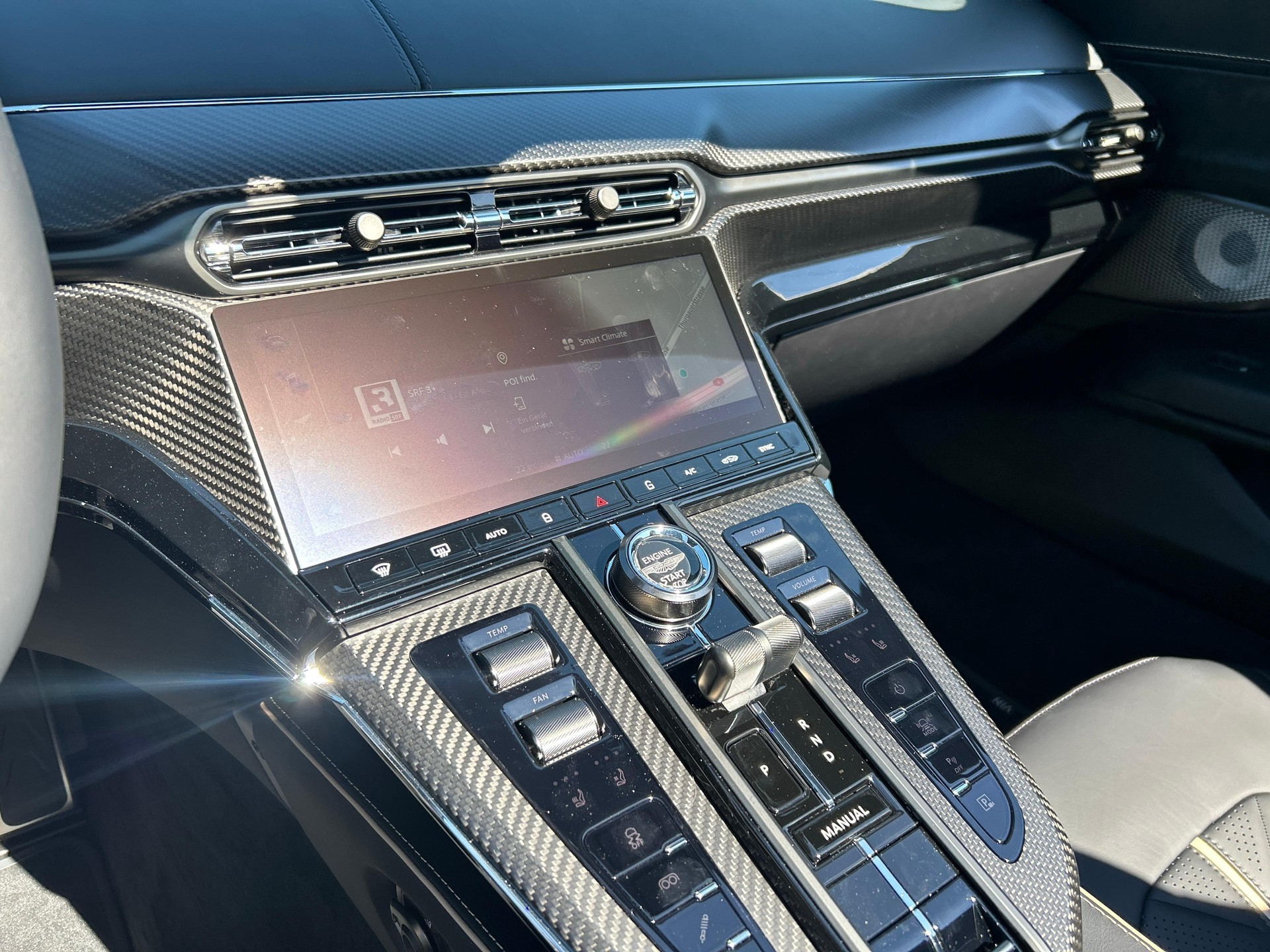 ASTON MARTIN V8 Vantage Roadster 4.0 S V8 Bi-Turbo-image-16