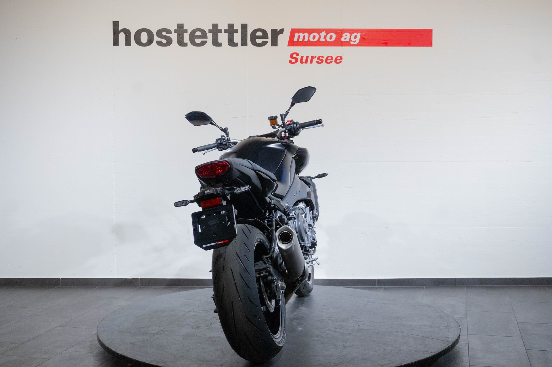 YAMAHA MT-10-showroom-element-3